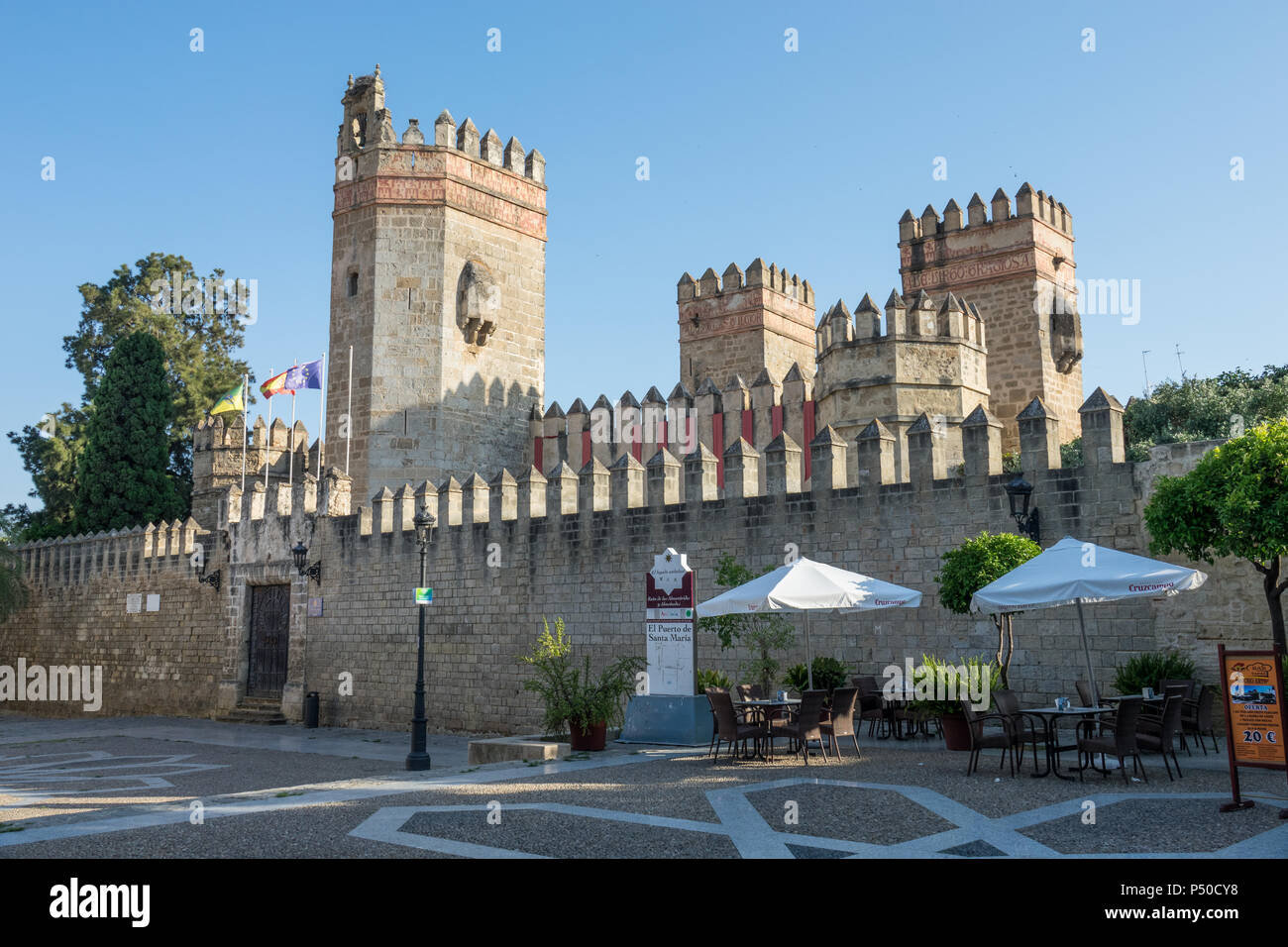 Schloss von San Marcos ist eine mittelalterliche Burg in El Puerto de Santa María, Cádiz, Spanien. Stockfoto