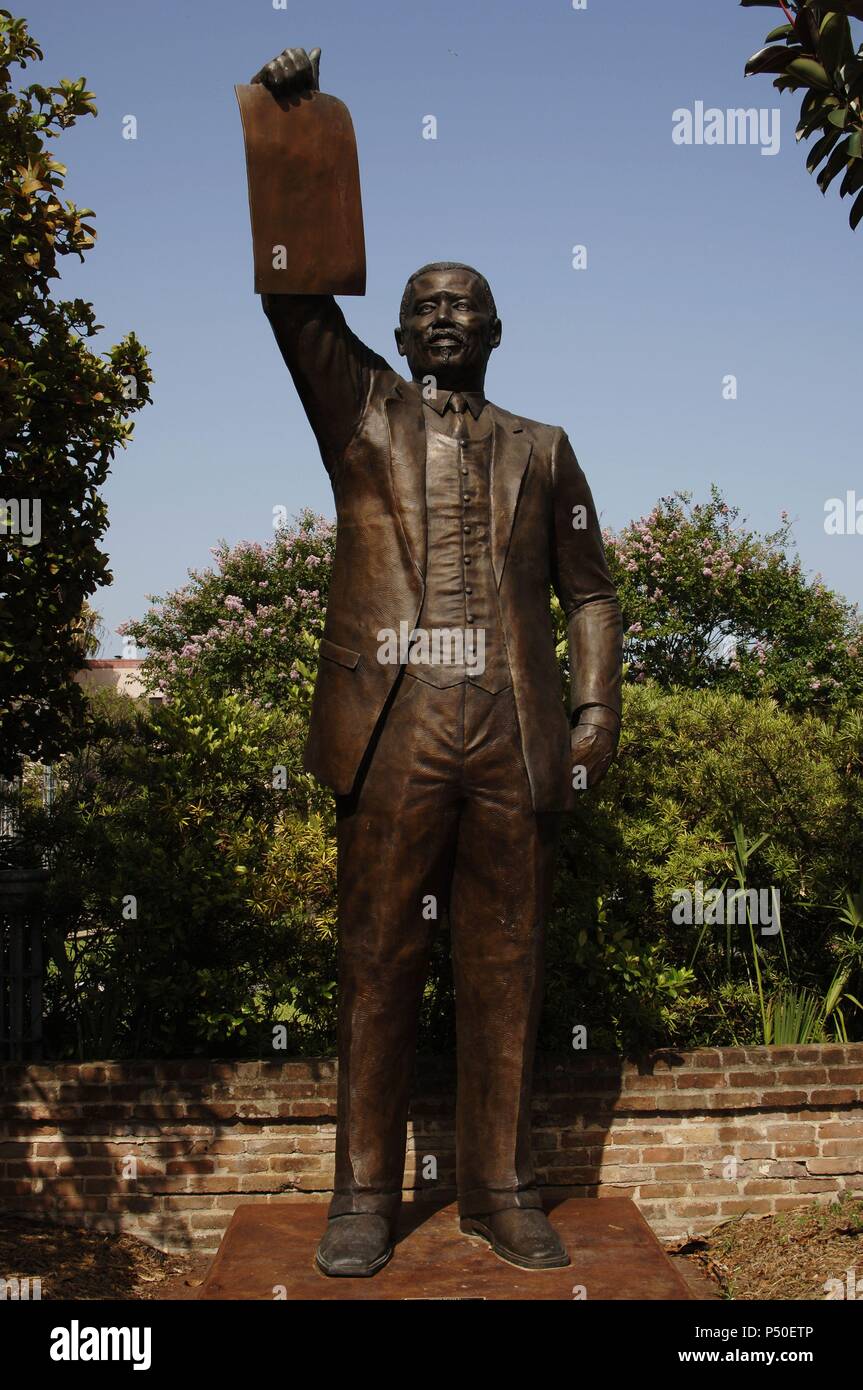 ALBERT 'AL' Edwards (Nr. 1937), SOSTENIENDO LA LEY QUE EL 19 DE OCT DE 1865 PROCLAMO LA ABOLICION DE LA ESCLAVITUD EN TEXAS. Con Su esfuerzo se proclamó Este día Como festivo ("JUNETEENTH"). Isla de Galveston. Estado de Texas. Estados Unidos. Stockfoto