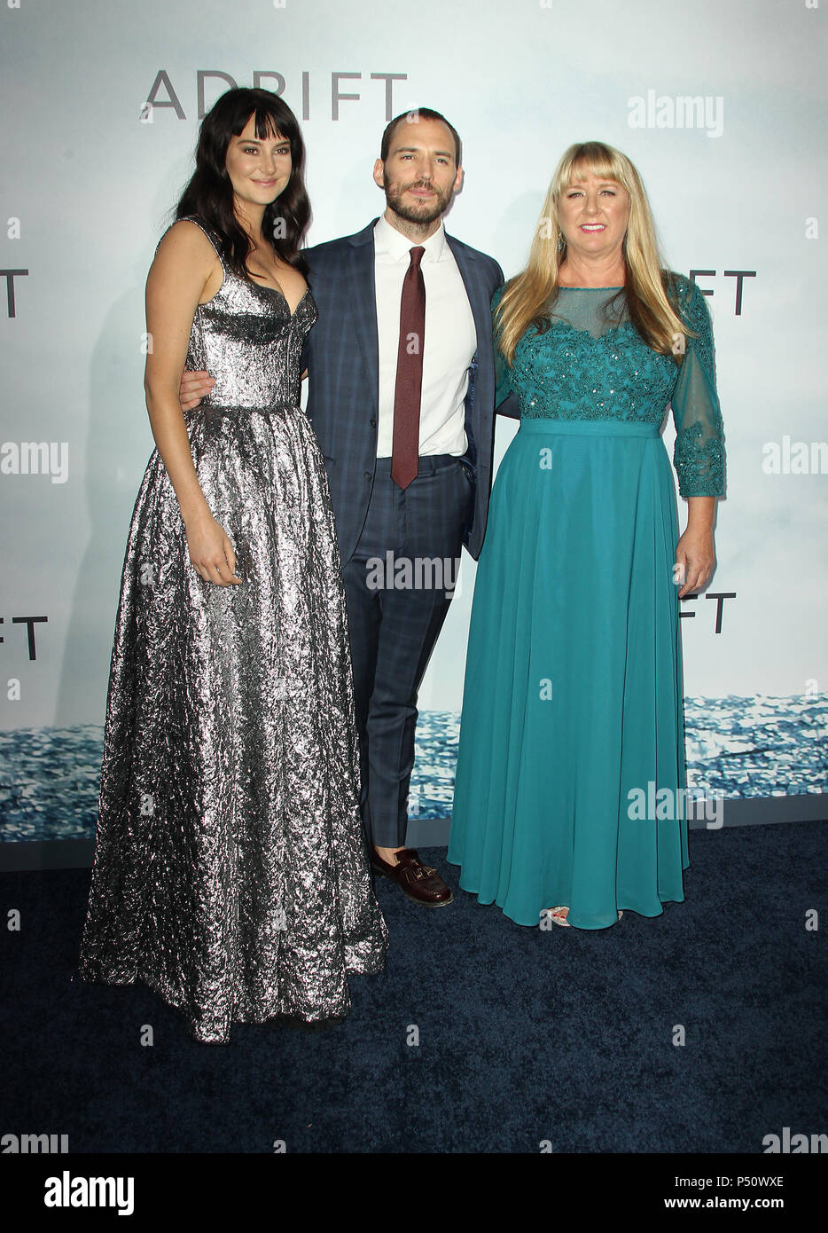 "Hilflos" Los Angeles Premiere hielt das Regal L.A. Leben Theater in Los Angeles, Kalifornien. Mit: Shailene Woodley, Sam Claflin, Tami Oldham Ashcroft Wo: Los Angeles, Kalifornien, Vereinigte Staaten, wenn: 23. Mai 2018 Credit: Adriana Barraza/WENN.com M. Stockfoto