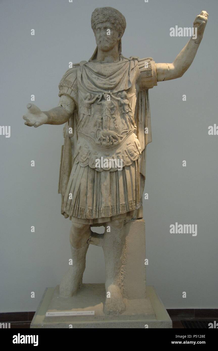 Publio Aelio Hadrian (76-138). Römischer Kaiser (117-138). Die Statue. Marmor. Archäologische Museum von Olympia. Griechenland. Stockfoto