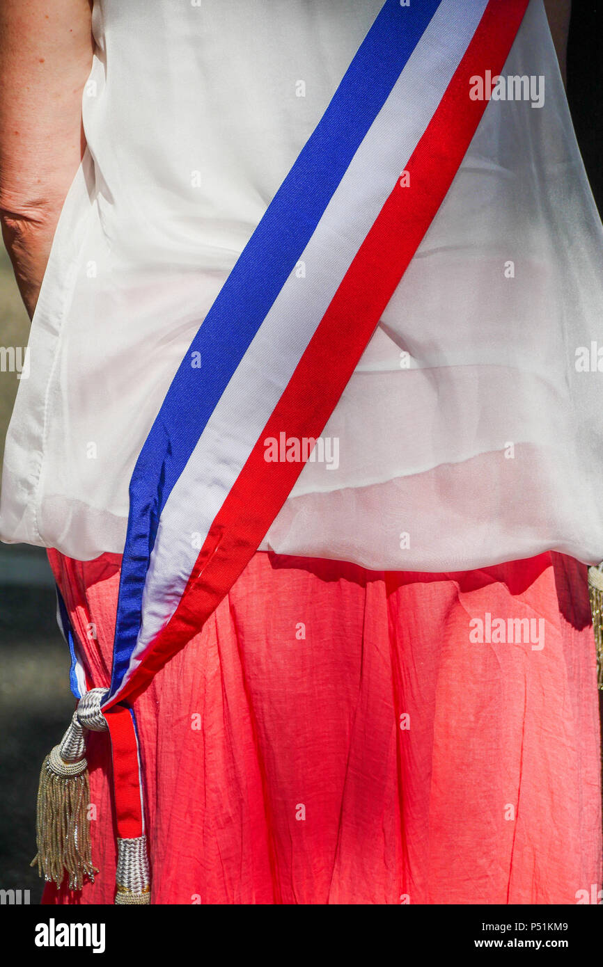 Tricolor Schal Republikanischen Symbol Fur Franzosisch Gewahlt Lyon Frankreich Stockfotografie Alamy