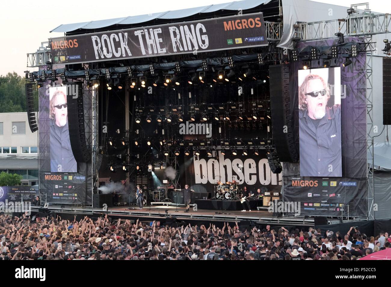 Hamburg, Deutschland. 22. Juni, 2018. Rock The Ring in Hinwil -  Music-Spektaktel im Zuericher Oberland auf 06/22/2018 mit Boehse Onkelz -  Boos Onkelz | Verwendung der weltweiten Kredit: dpa/Alamy leben Nachrichten  Stockfotografie - Alamy