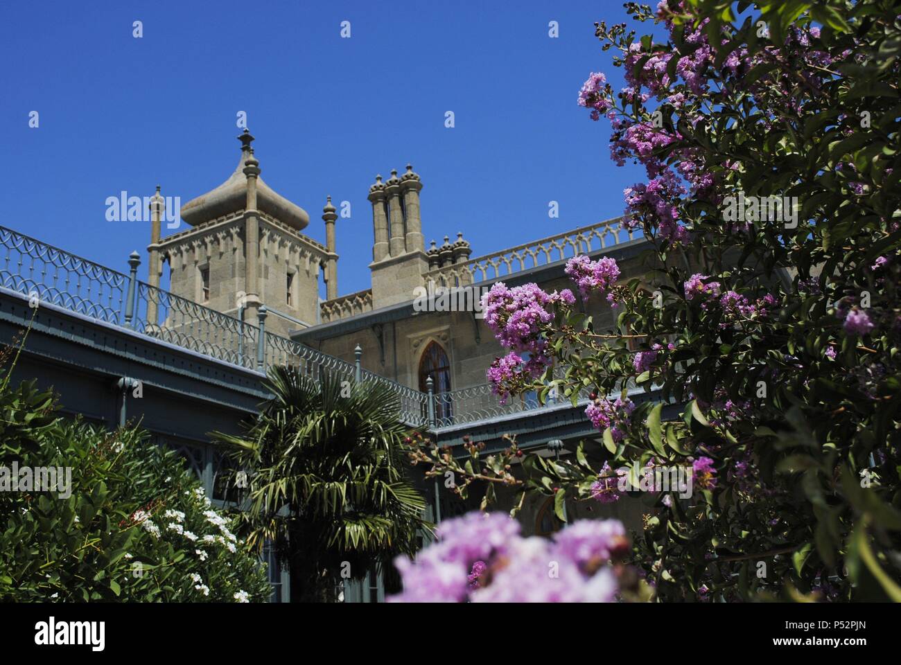In der Ukraine. Die autonome Republik Krim. Vorontsov Palace. 1828 bis 1848 erbaut vom englischen Architekten Edward Blore (1787-1879) als Sommerresidenz des Prinzen Michail Woronzow Semyonovich. Exterieur. Um Evpatoria. Stockfoto