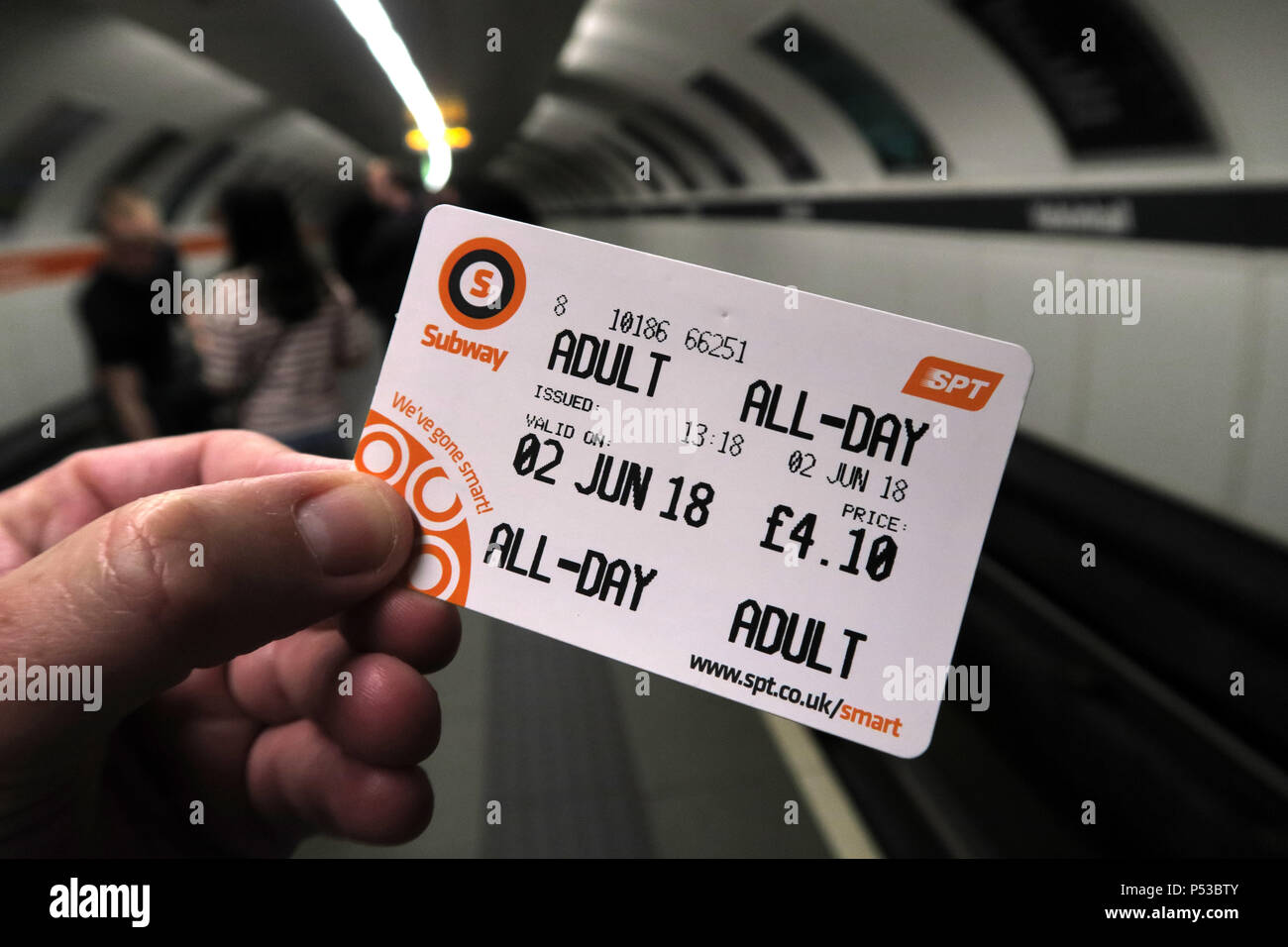 Glasgow U-Bahn den ganzen Tag Smartcard, SPT U-Bahn, Stadtzentrum, Bahnhof/Eisenbahn, Strathclyde, Schottland, Großbritannien Stockfoto