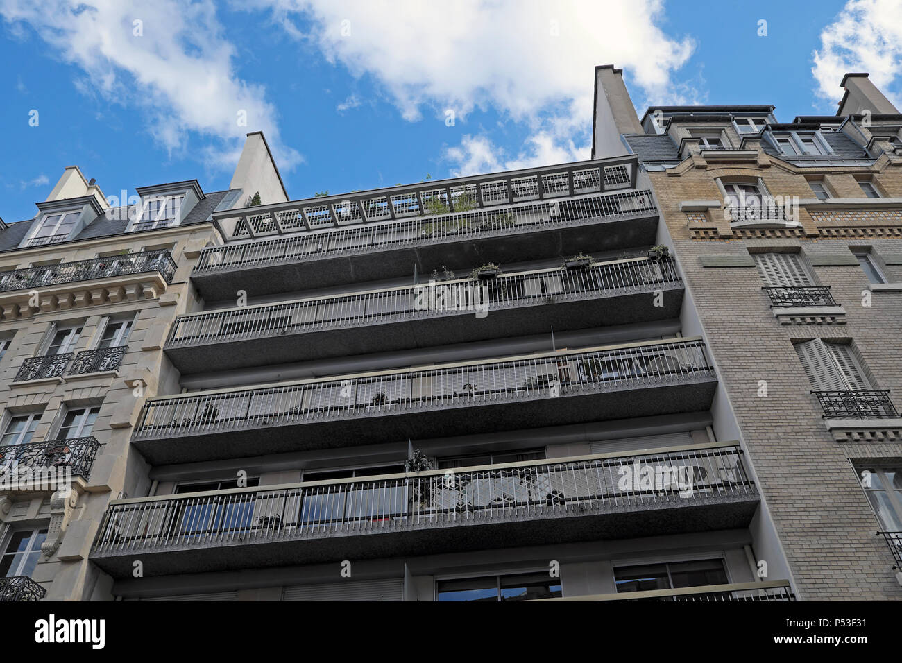 Außenansicht von Molitor residential Apartment Gebäude von Le Corbusier und Jeanneret Appartement-Atelier in Paris Frankreich KATHY DEWITT konzipiert Stockfoto