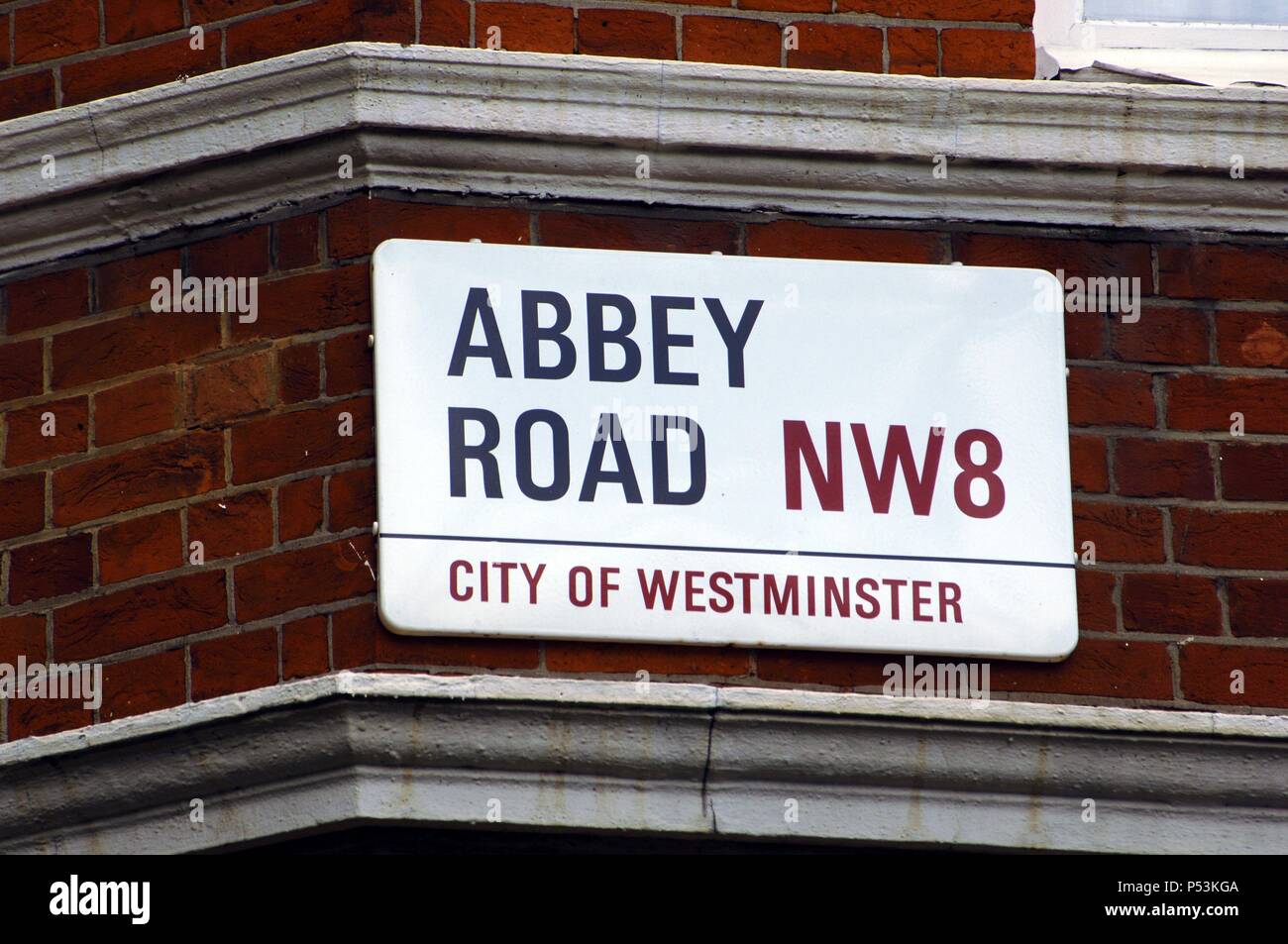 NOMENCLATOR de la calle 'ABBEY ROAD' famosa por el álbum del mismo Nombre que editaron" der Beatles en el año 1969. Londres. Inglaterra. Reino Unido. Stockfoto