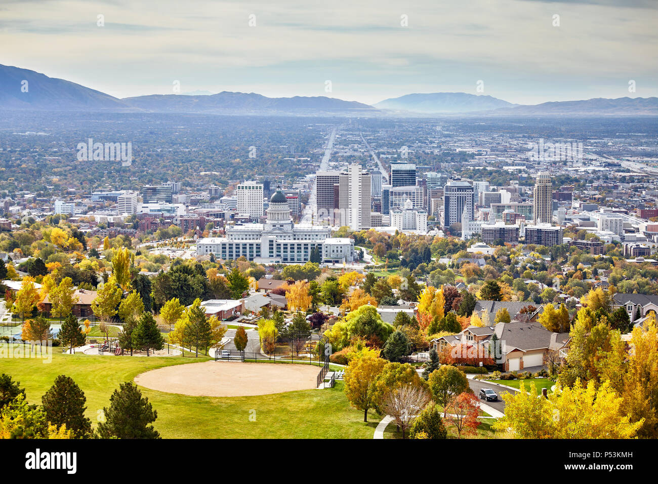 Luftaufnahme des Salt Lake City Downtown im Herbst, Utah, USA. Stockfoto