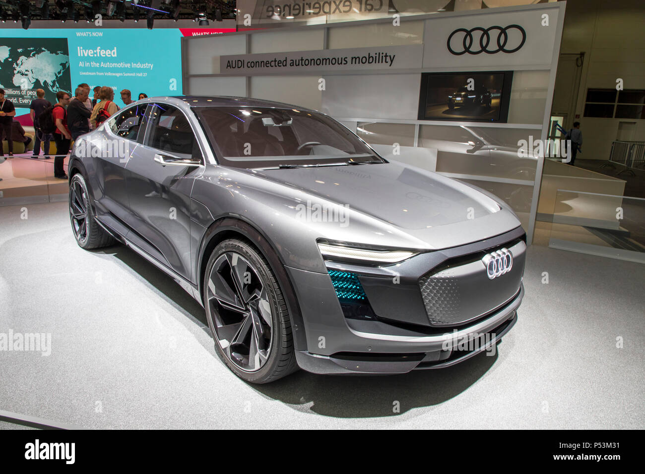 CEBIT 2018, der weltweit größten IT-Messe, Hannover, stand der Automobilhersteller Audi, Modell, Prototyp eines autonom fahren Auto, mit elektr. Stockfoto