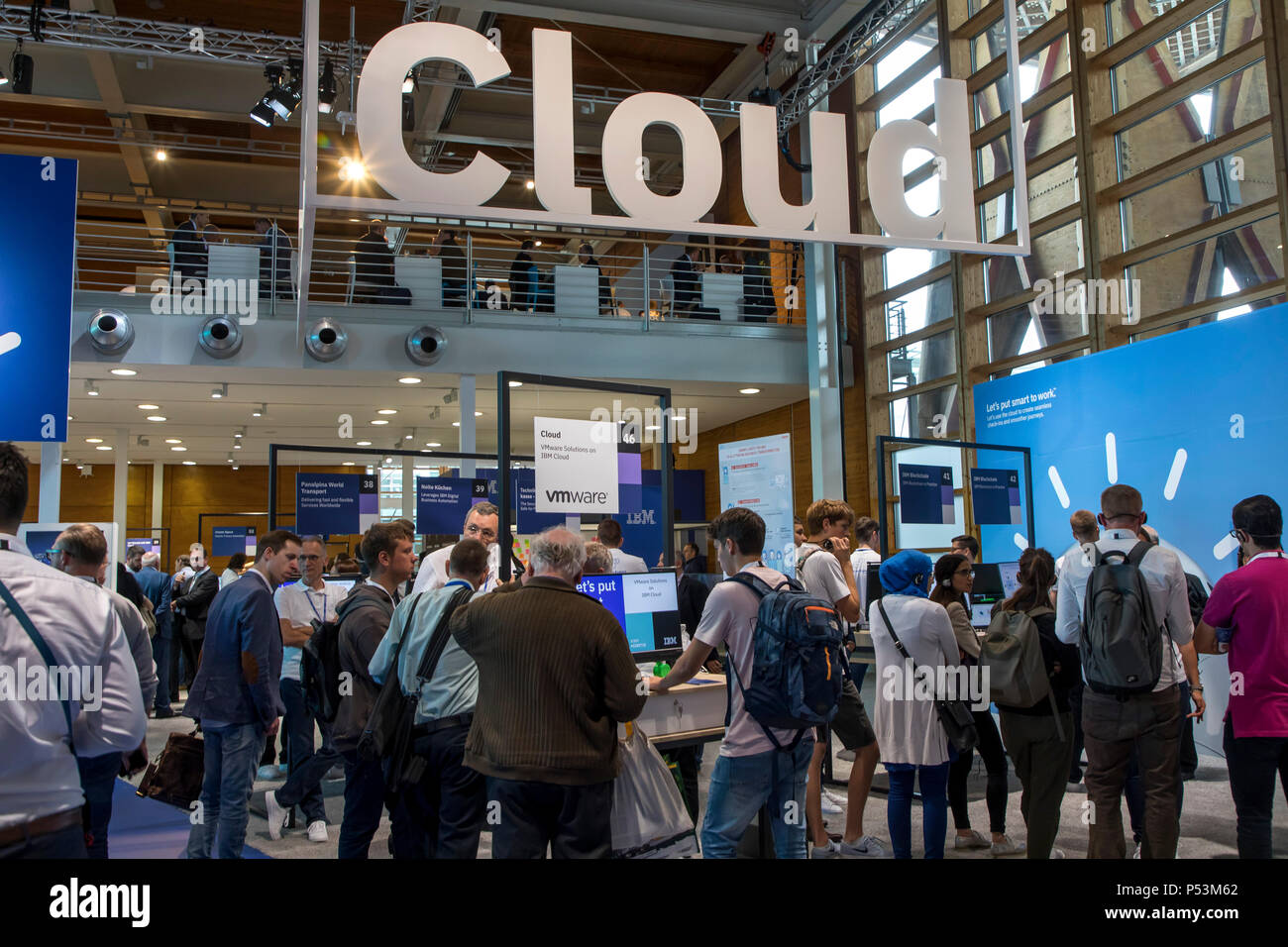 CEBIT 2018, der weltweit größten IT-Messe, Hannover, IBM-Messestand, Cloud Computing, Deutschland Stockfoto