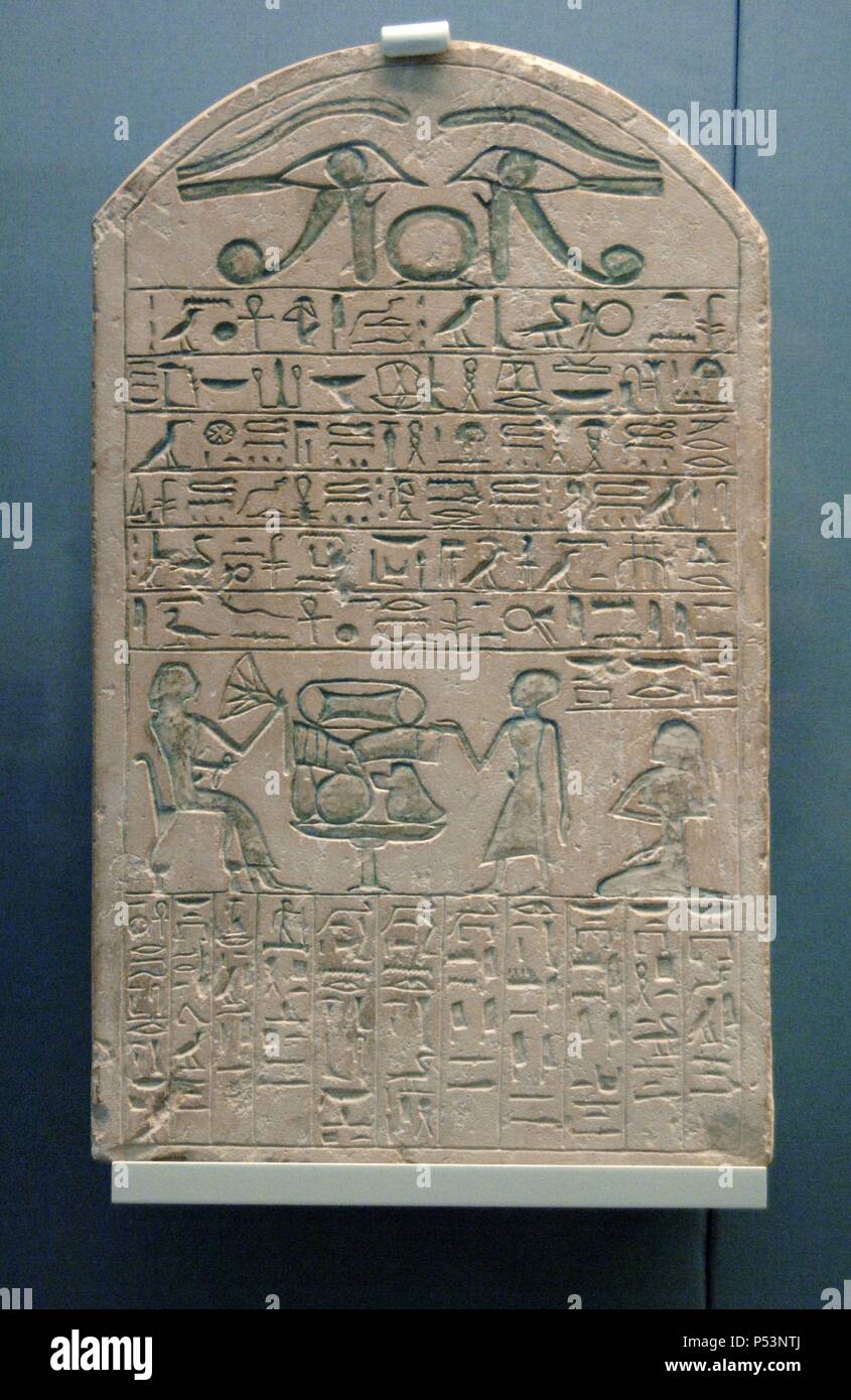 Grabkunst Stele von Sabu. Kalkstein. Mit Hieroglyphen und ein Relief mit der Darstellung der Verstorbenen am Tisch der Angebote eingerichtet. Von seinem Sohn Ameny die Erinnerung an seinen Vater zu verewigen in Auftrag gegeben. 1985-1795 v. Chr.. 12. Dynastie. Reich der Mitte. Herkunft unbekannt. British Museum. London. Vereinigtes Königreich. Stockfoto