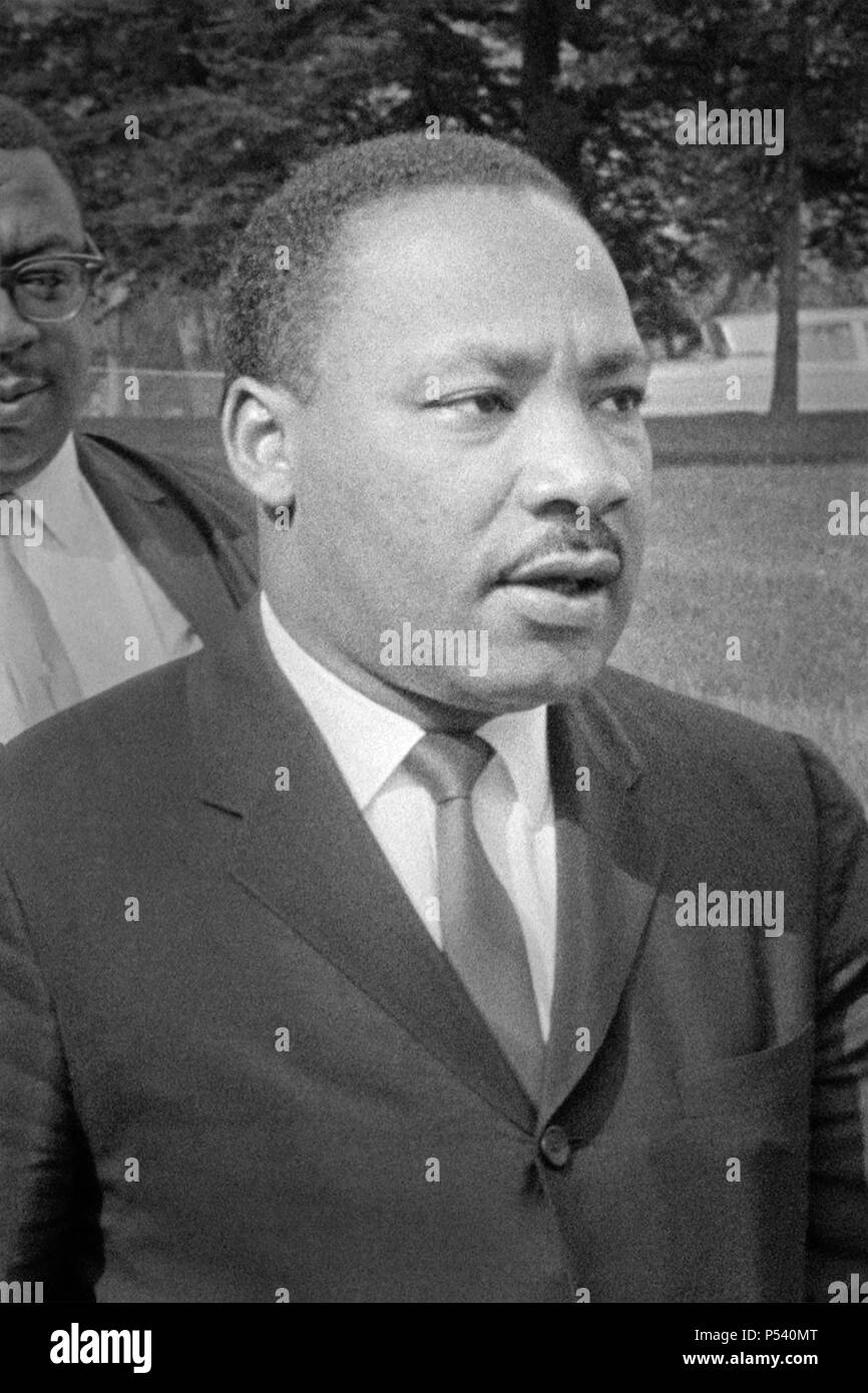 Dr. Martin Luther King, Jr. in Washington, D.C. am 5. August 1965, am Tag vor der Unterzeichnung des Voting Rights Act von 1965. (USA) Stockfoto