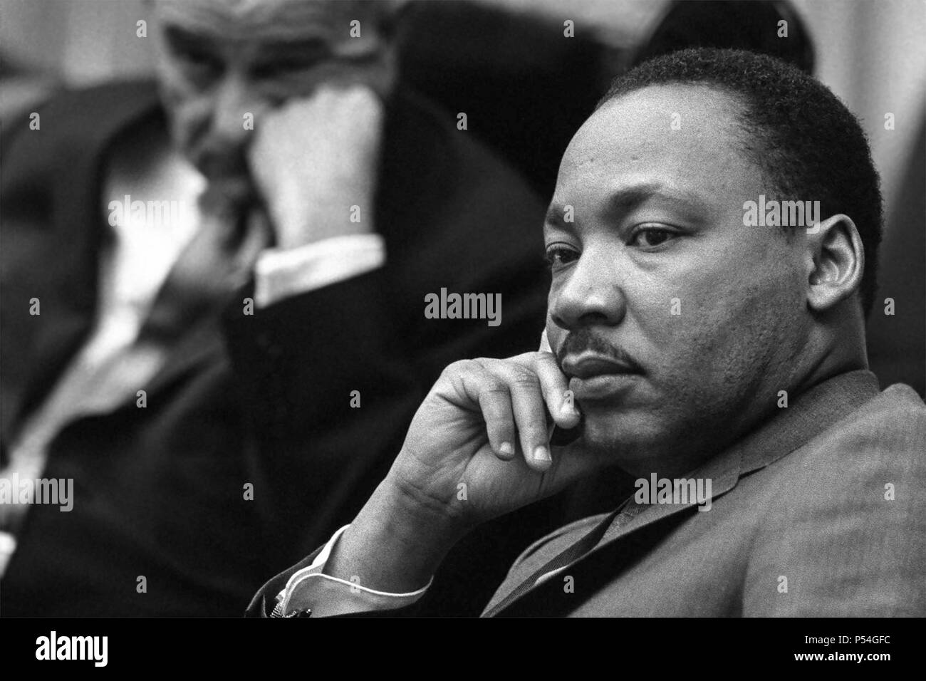 Dr. Martin Luther King, Jr. und Präsident Lyndon B. Johnson Treffen im Weißen Haus am 18. März 1966. (USA) Stockfoto