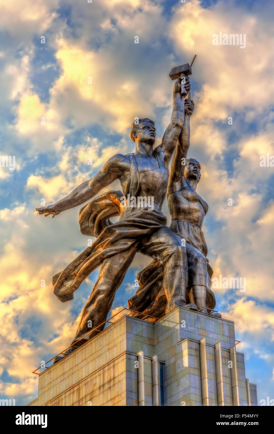 Arbeitnehmer und Kolchose Frau, eine berühmte sowjetische Denkmal in Moskau Stockfoto