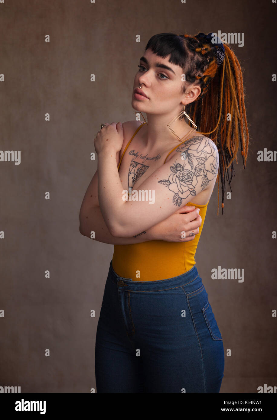 Nippel Piercing Stockfotos und bilder Kaufen Alamy