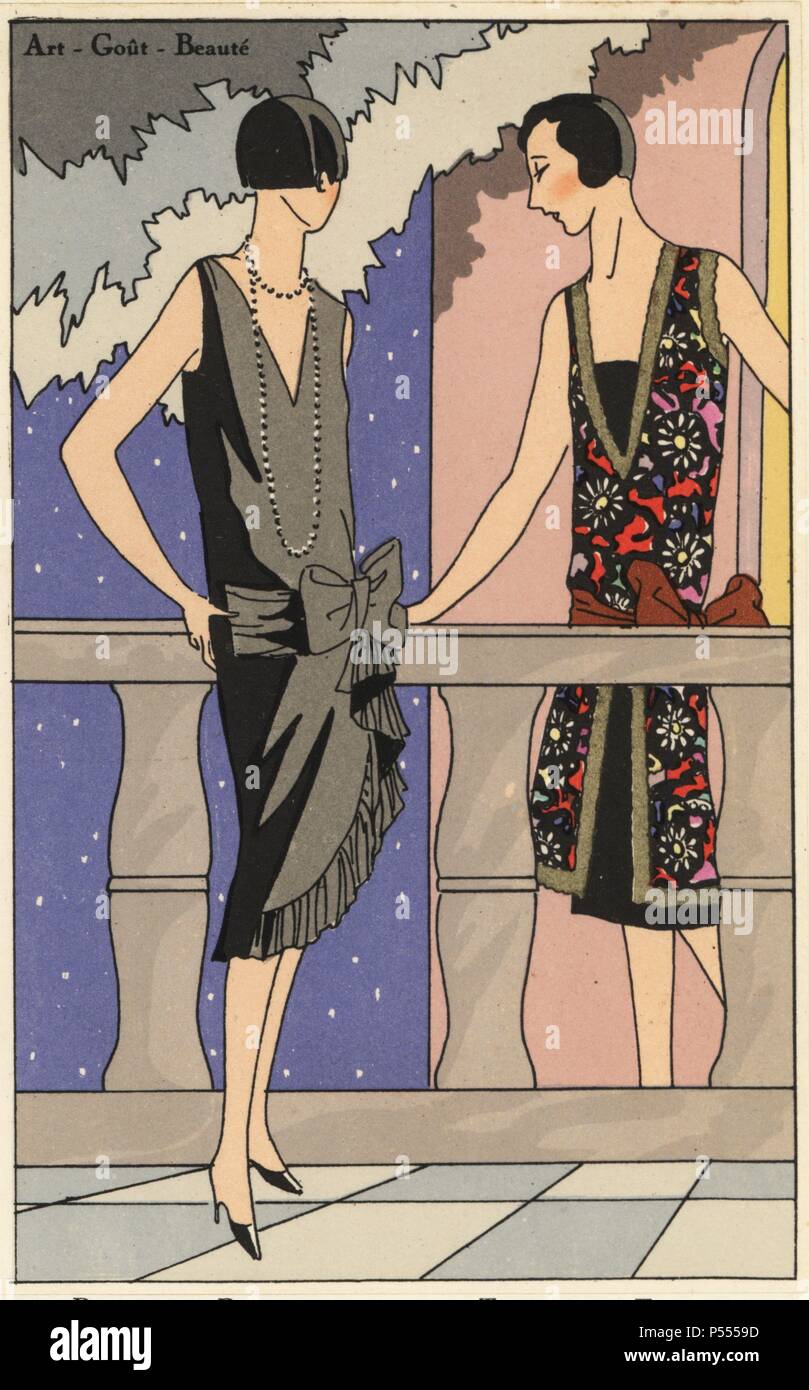 Frauen in Nachmittag Kleider aus schwarzem Taft und bedrucktem Crepe lahm. Lithographie mit Pochoir (Schablone) handcolor vom Luxus französische Mode Magazin "Kunst, Gicht, Beaute', 1926. Stockfoto