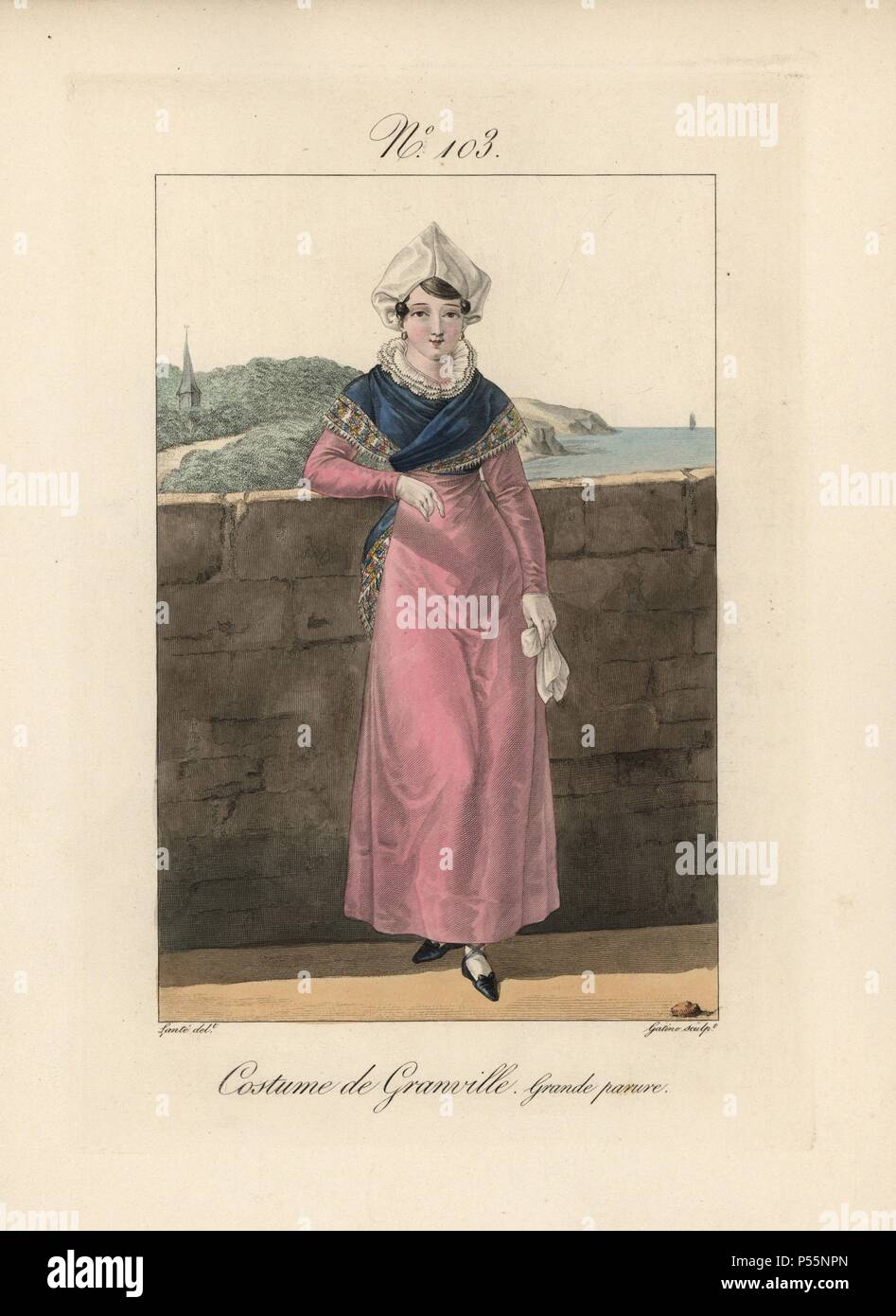 Kostüm von Granville. Eine Frau in den Putz. Diese Frisur ist mit der Bezeichnung "CONINE.' Es ist außergewöhnlich, dass diese einfache Stil kann so elegant erscheinen. Die Motorhaube wird von Batist oder organdy gemacht. Es ist mit einem schönen Schal gekoppelt, und manchmal ein seidenkleid. Handcolorierte mode Platte Illustration von LANTE von Gatine von louis-marie's Lante' Kostüme des Gravierten femmes du Pays de Caux", 1827/1885. Mit ihren hohen Elsässischen spitze Hüte, die Frauen von Caux und der Normandie waren berühmt für die Eleganz und Stil. Stockfoto