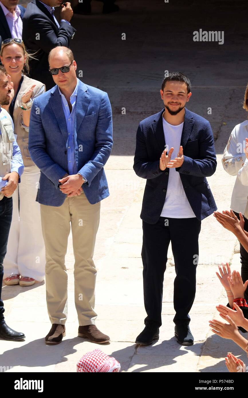 Crown prince hussein Fotos und Bildmaterial in hoher Auflösung Alamy