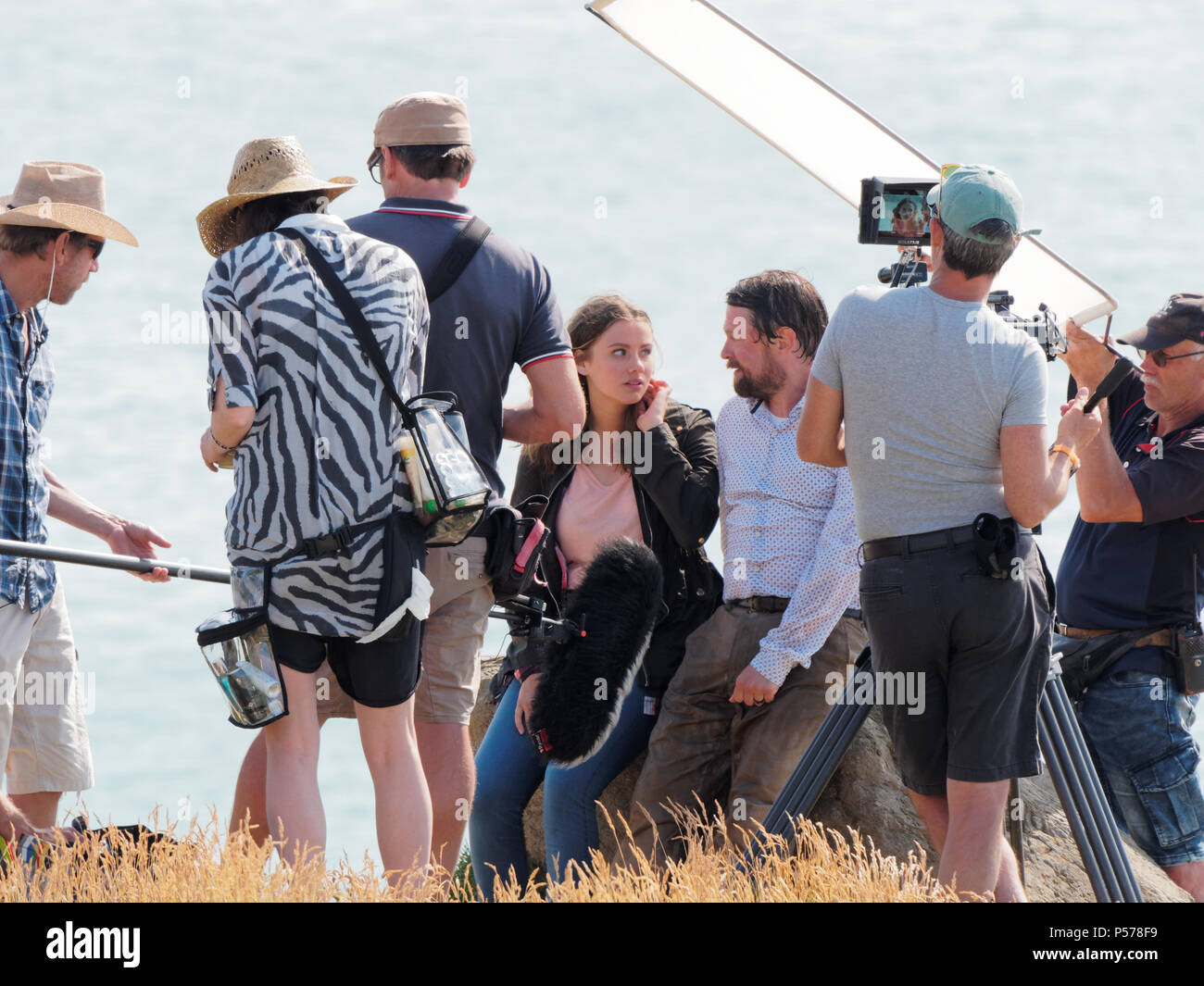 Newquay, Cornwall, England. 25 Jun, 2018. Rosamunde Pilcher Stürmische morgen Liebe in der Nacht Ort schießen, mit Matthias Harreby Brandt, Johanna Hennen, Gabriel Merz, UK, 25., Juni, 2018 Robert Taylor/Alamy Leben Nachrichten. Newquay, Cornwall, England. Credit: Robert Taylor/Alamy leben Nachrichten Stockfoto