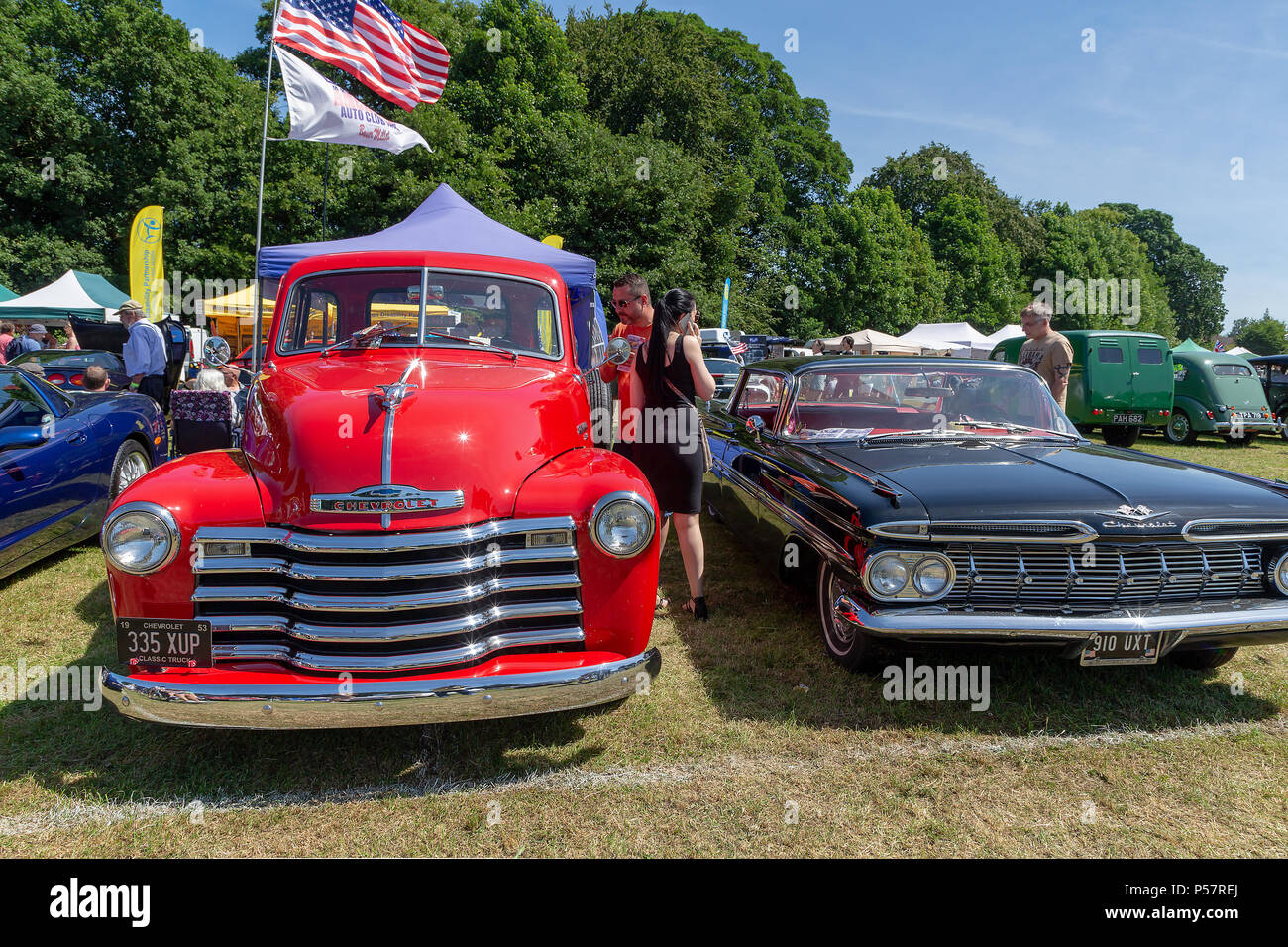 24. Juni 2018 - das Wetter war warm und sonnig wie das Dorf Lymm seiner 6. eines Tages Festival der Transport mit Booten, Zugmaschinen und c Stockfoto