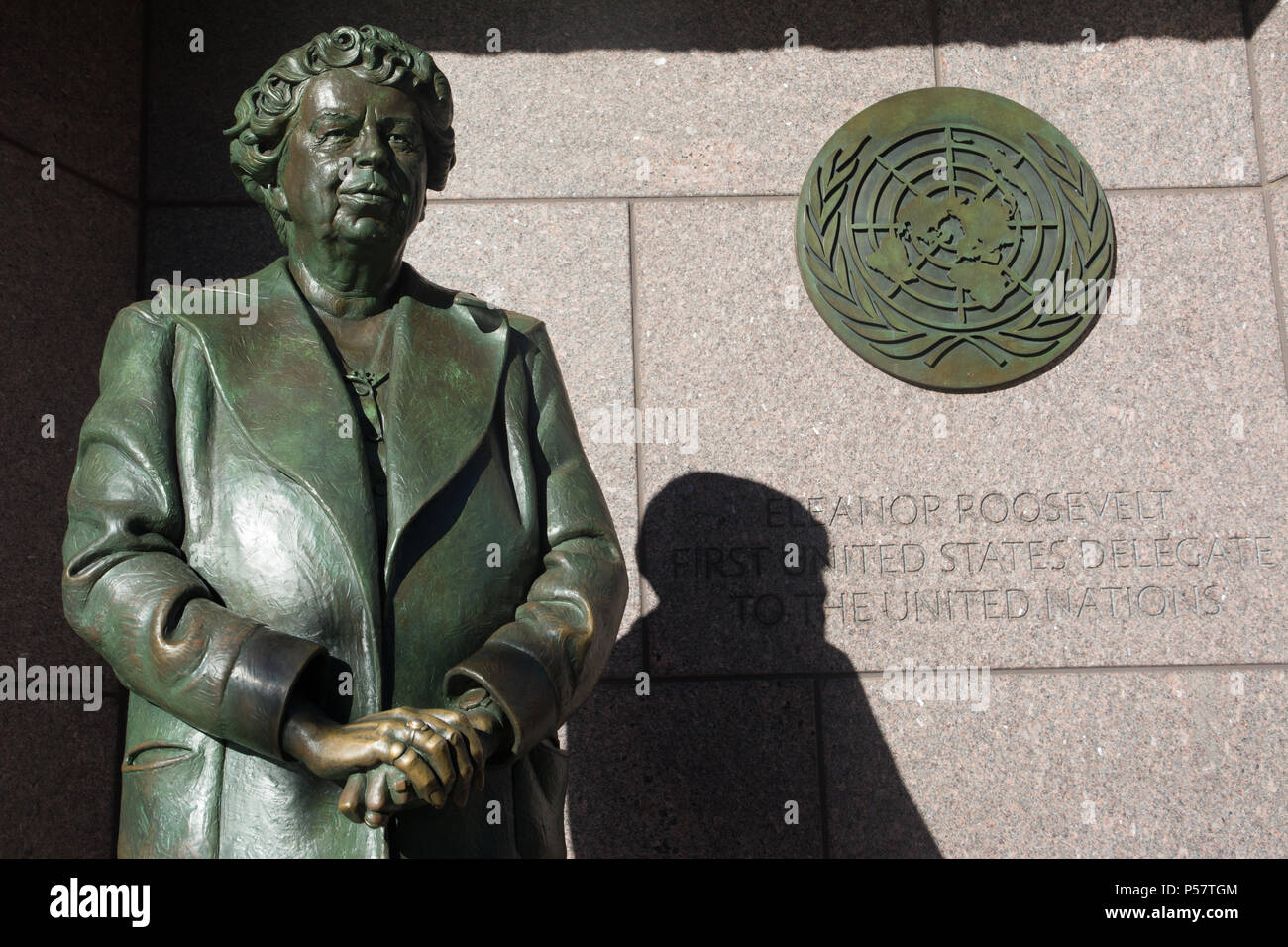 Statue von First Lady Eleanor Roosevelt in der Franklin Delano Roosevelt Memorial, Washington, DC, USA Stockfoto