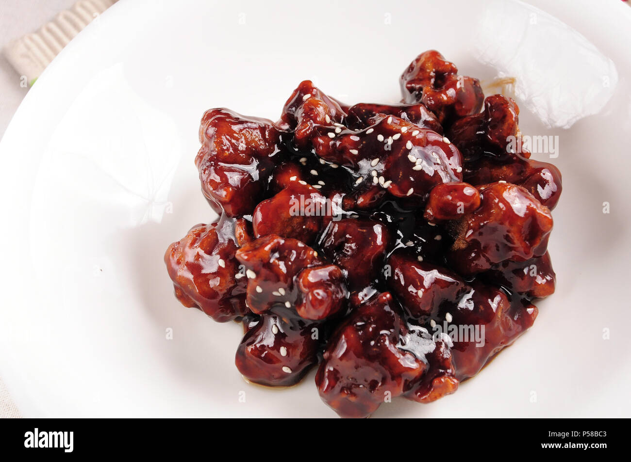 Chinesische Küche - süß und sauer Spare Ribs Stockfoto