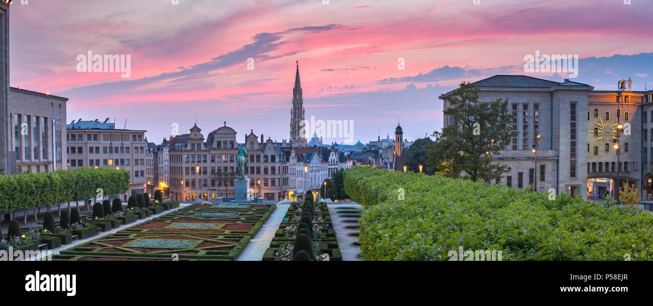 Brüssel bei Sonnenuntergang, Belgien, Brüssel Stockfoto