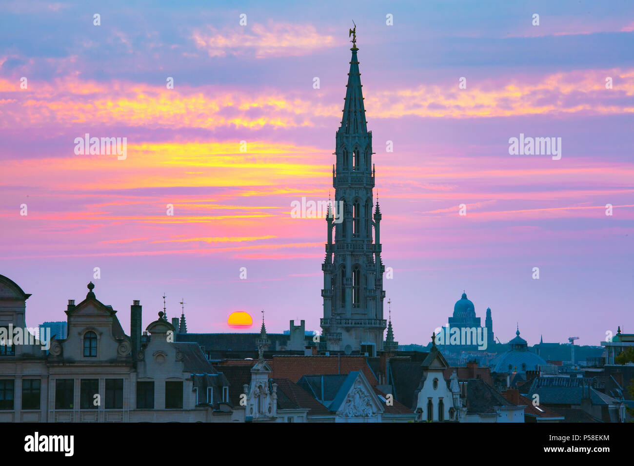Brüssel bei Sonnenuntergang, Belgien, Brüssel Stockfoto