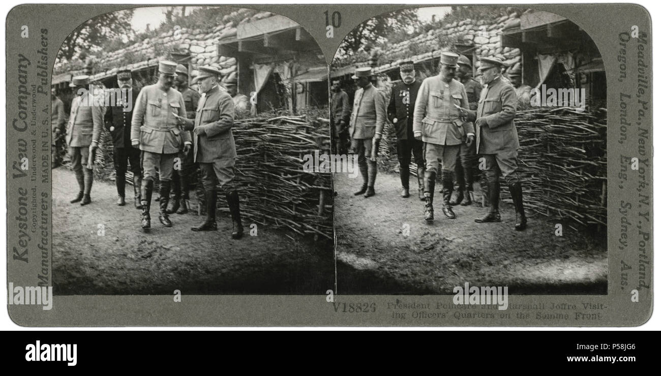 Präsident Poincare & Marschall Joffre, die Quartiere der Offiziere an der Somme Vorne, Stereo Karte, Keystone View Company, 1916 Stockfoto