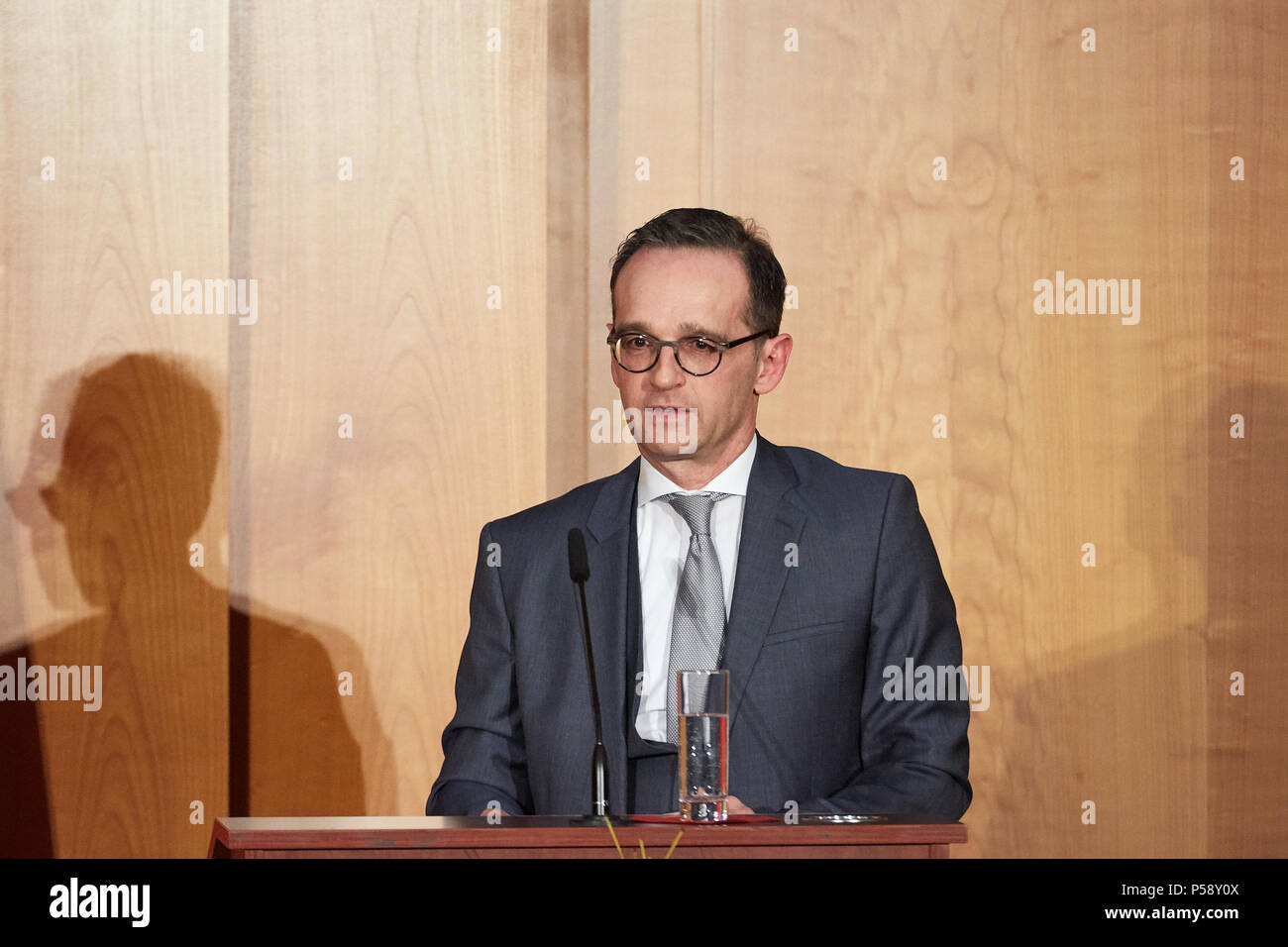 Berlin, Deutschland - Der neue Außenminister Heiko Maas gibt seine Antrittsrede auf der Ministerkonferenz über den Wandel in der Welt Halle des Außenministeriums. Stockfoto