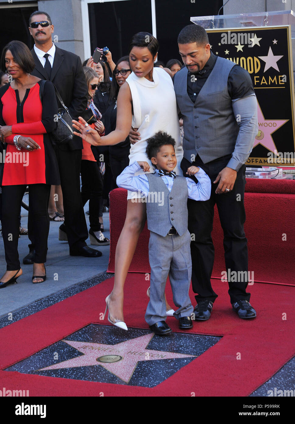 Jennifer Hudson David Otunga Sohn David Daniel Otunga An Der Zeremonie Zu Ehren Jennifer Hudson Die Mit Einem Stern Auf Dem Hollywood Walk Of Fame In Los Angeles Jennifer Hudson David Otunga