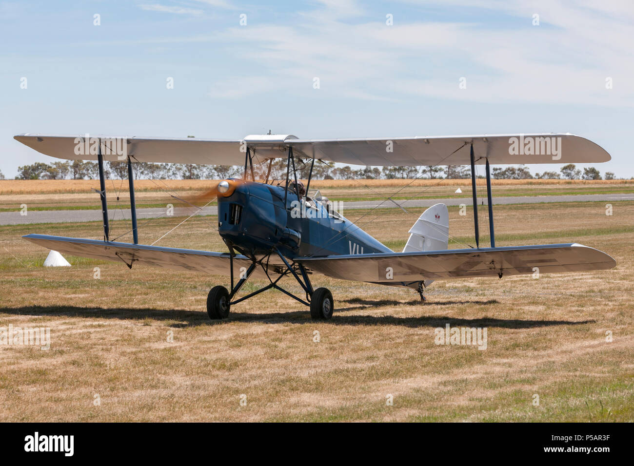 Jahrgang 1941 de Havilland DH-82A Tiger Moth Doppeldecker Flugzeug. Stockfoto