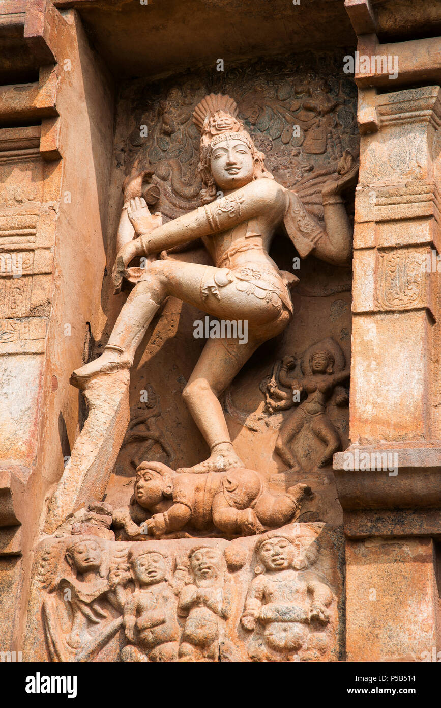 Nataraja Skulptur an der Wand, Tempel, Gangaikonda Cholapuram Brihadeeswarar Thanjavur, Tamil Nadu Stockfoto