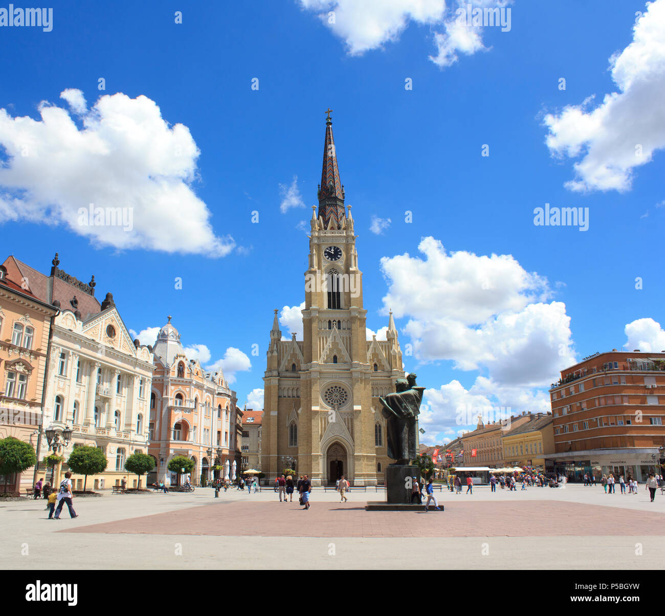 Name der Maria Kirche in Novi Sad an einem sonnigen Sommertag Stockfoto