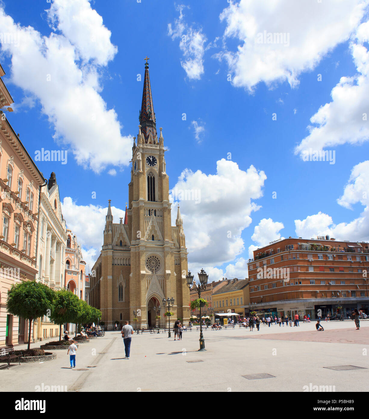 Name der Maria Kirche in Novi Sad an einem sonnigen Sommertag Stockfoto