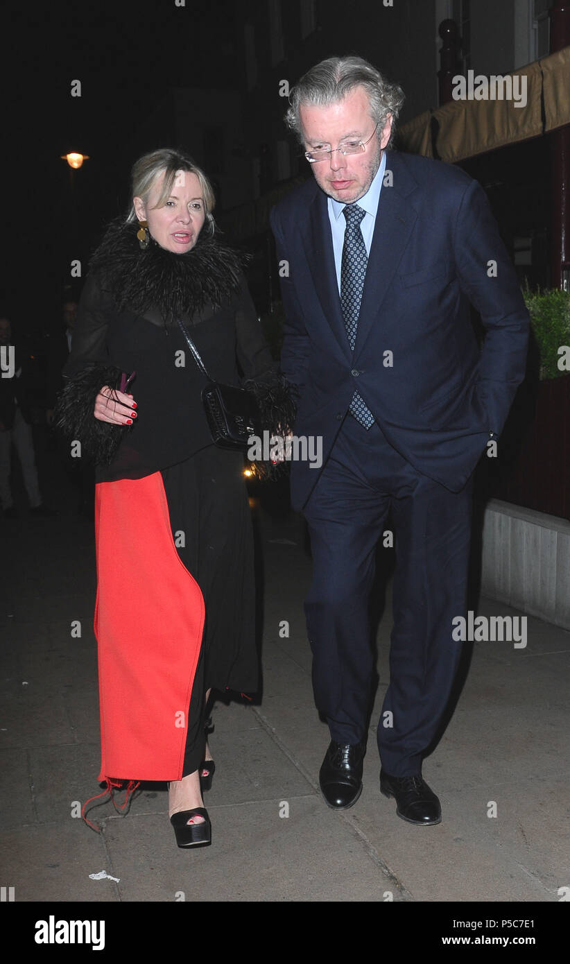 Hans Rausing und seiner Frau Julia forscht Broughton in Mayfair, London Mit: Julia forscht Broughton, Hans Rausing Wo: London, Großbritannien Wann: 25. Mai 2018 Credit: WENN.com Stockfoto