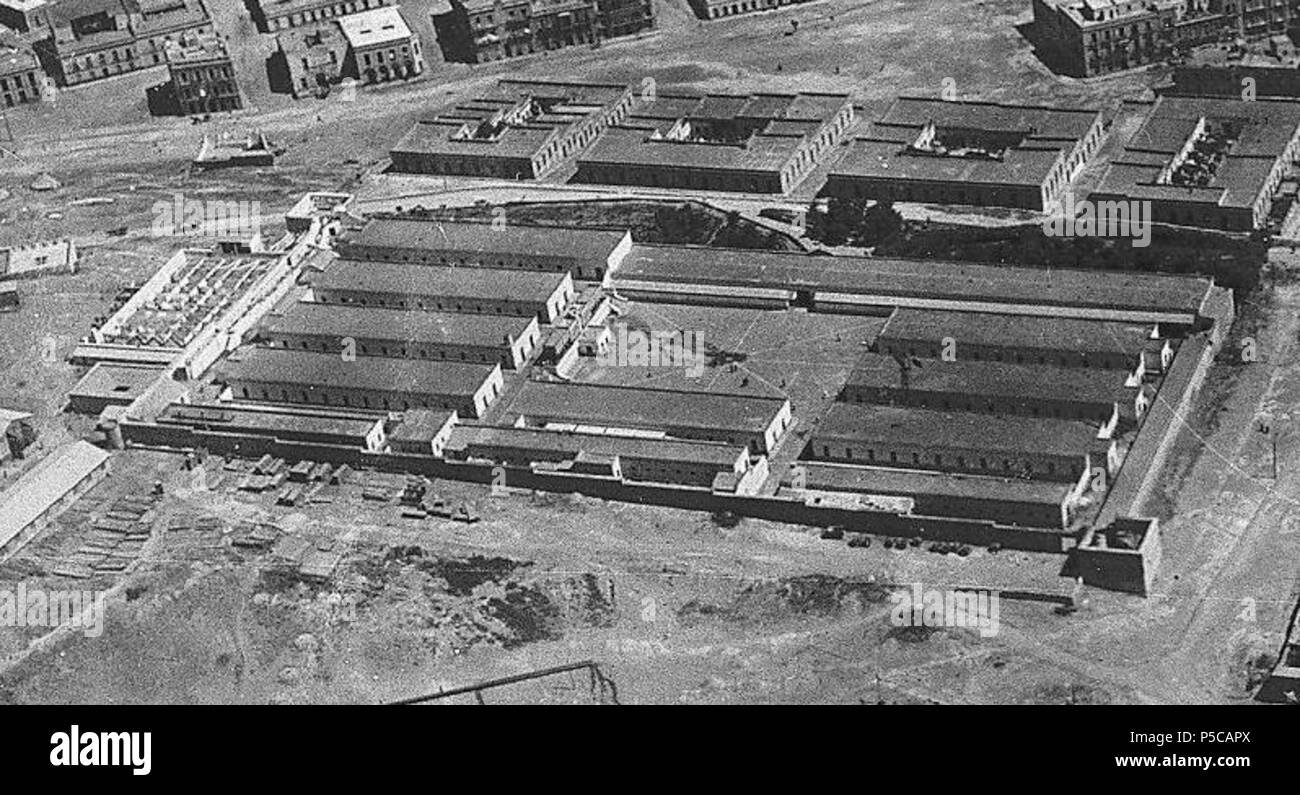 N/A. Español: Cuartel de Santiago. 7 Juli 1911, 19:20:29. Unbekannt 394 Cuartel de Santiago, Melilla Stockfoto