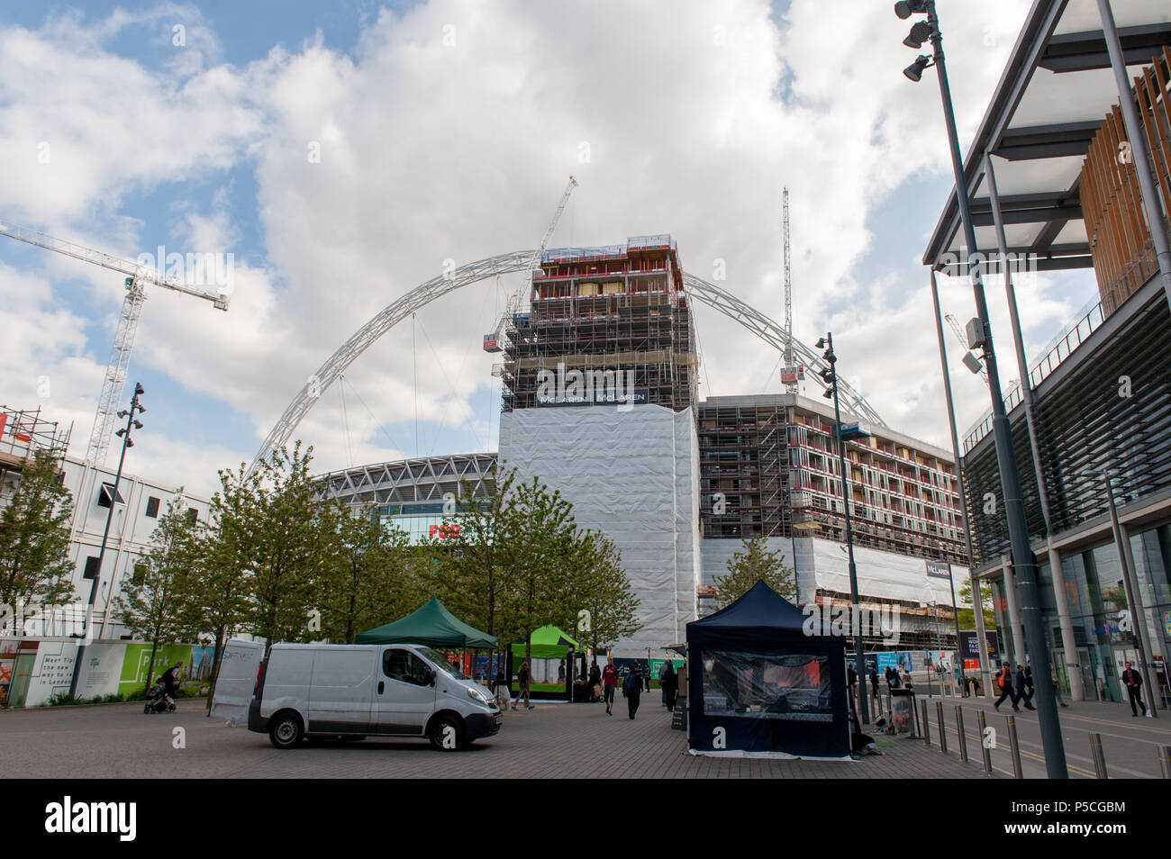 Wembley Stadion mit Bauarbeiten vor Stockfoto