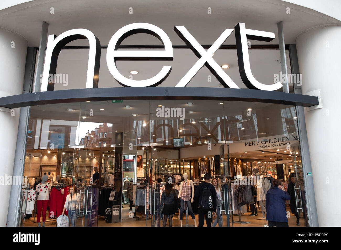 Nächsten Store auf der Oxford Street, London, UK Stockfoto
