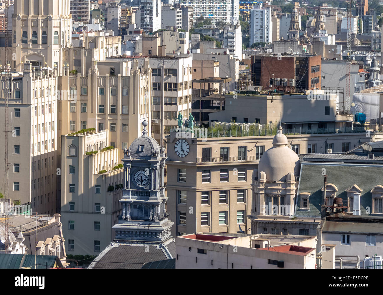 Rat der Richter und Staatsanwälte des Nation Building und Buenos Aires City Hall tower Luftaufnahme in der Innenstadt von Buenos Aires, Argentinien Stockfoto