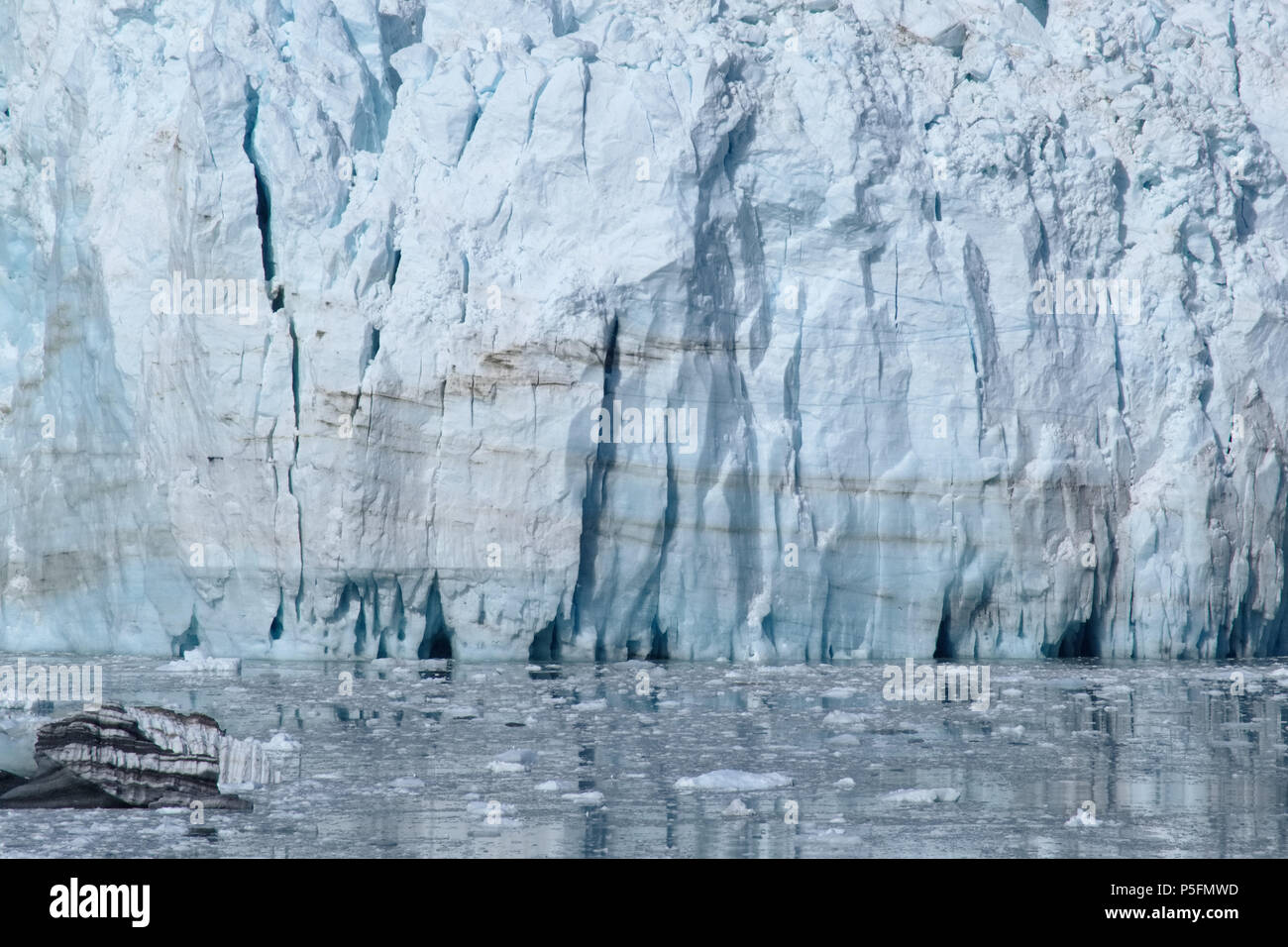 Blue Ice in Alaska Glacier Bay 2018 Stockfoto