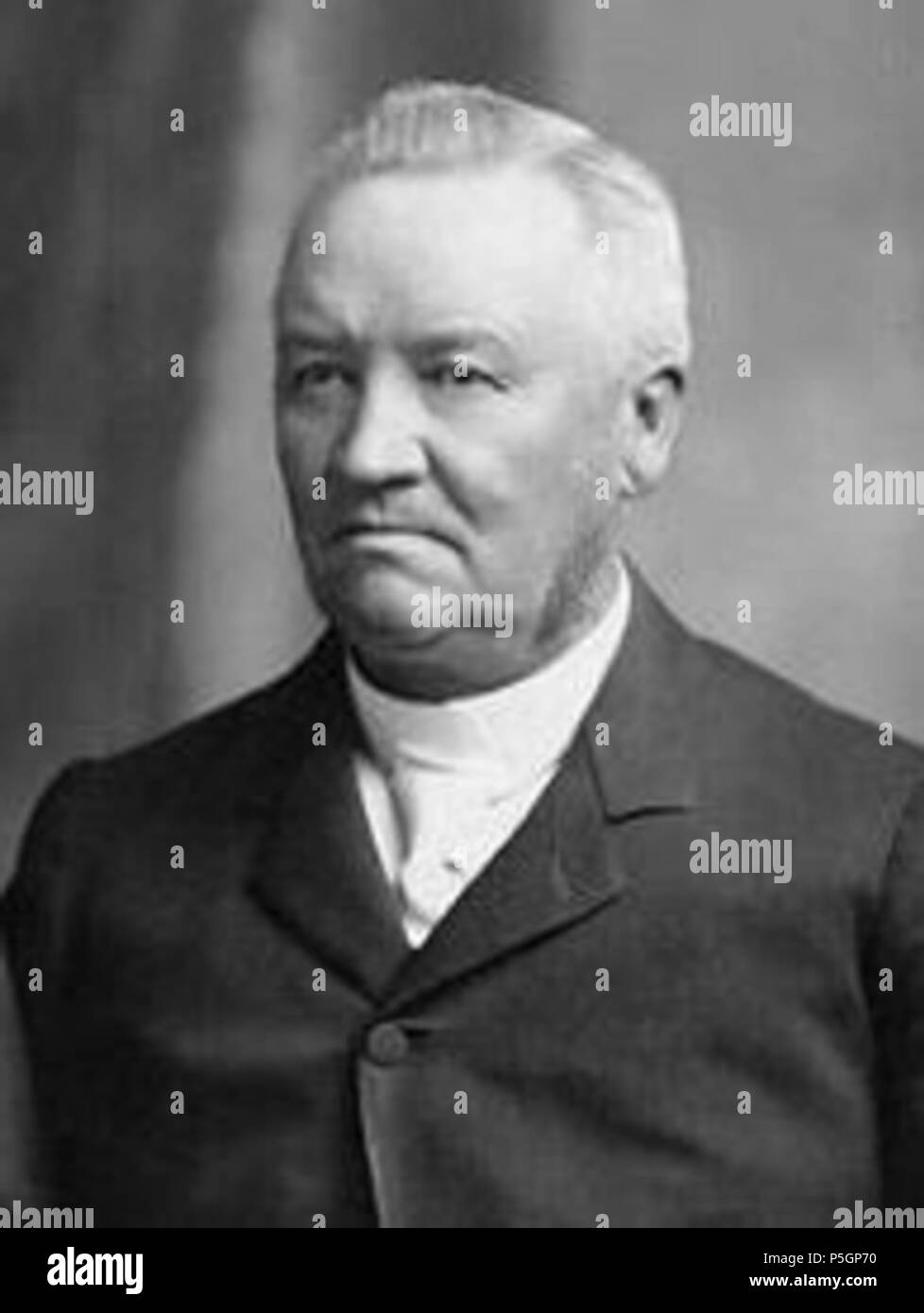 N/A. Englisch: Nahaufnahme von Anthon H. Lund, mit anderen Menschen in der ursprünglichen Foto abgeschnitten. 12 August 2010, 20:58 (UTC). Erste Präsidentschaft 1905 große.jpg: Charles Roscoe Savage (1832 - 1909) Alternative Namen C.R. Savage; Chas. R. Savage; Charles R. Savage Beschreibung britische Fotograf einer Landschaft und Porträt Fotografen, die Bilder des amerikanischen Westens, und es ist am besten für seine 1869 Fotos von der Verknüpfung der ersten transkontinentalen Eisenbahn bekannt. Das Datum der Geburt / Tod 16. August 1832 vom 4. Februar 1909 Ort der Geburt / Todes Southampton Salt Lake City Behörde con Stockfoto