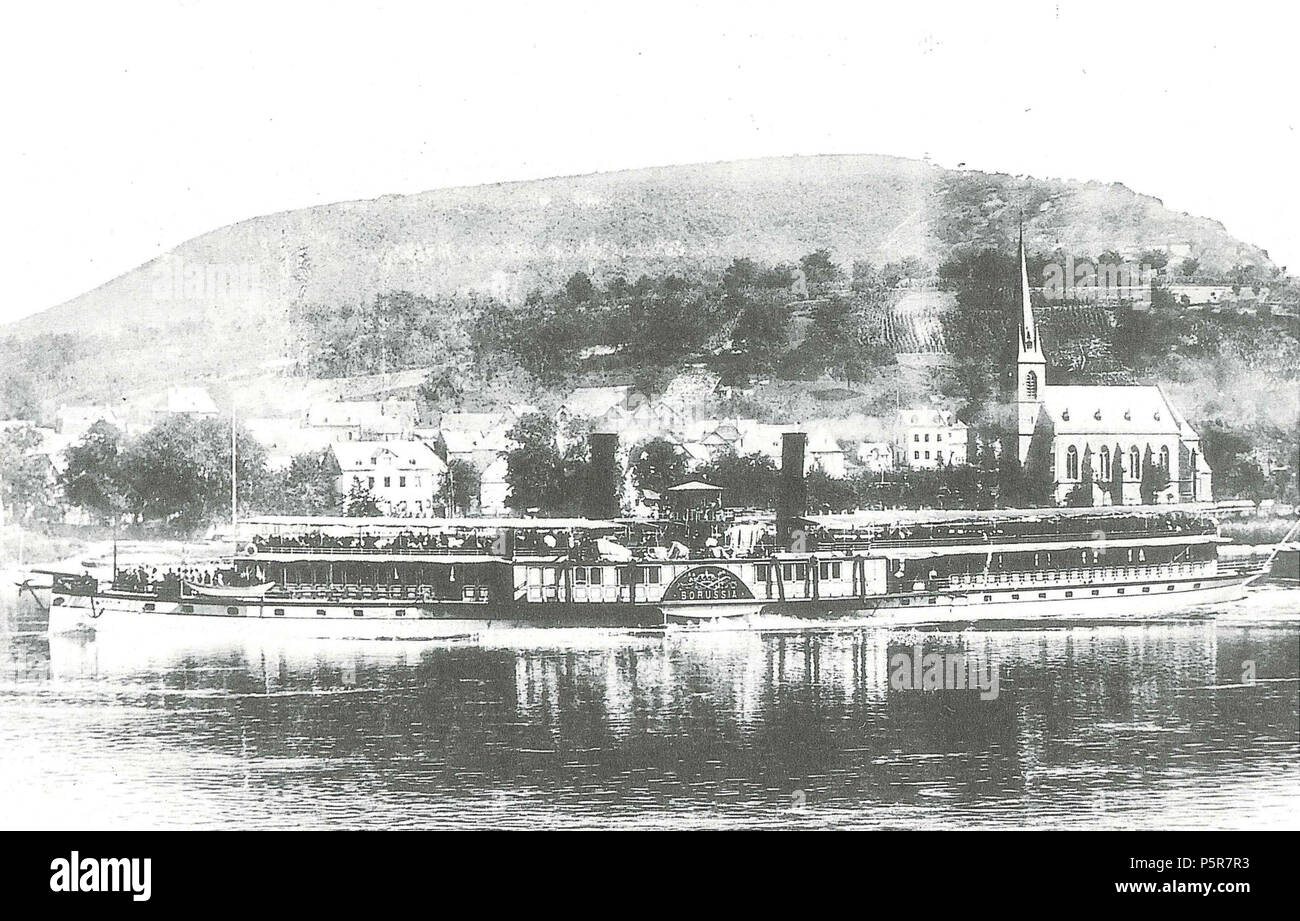 N/A. English: Der Raddampfer Borussia bei Filsen auf Talfahrt. 1904. Unbekannt 225 Borussia (Schiff, 1899) 001 Stockfoto
