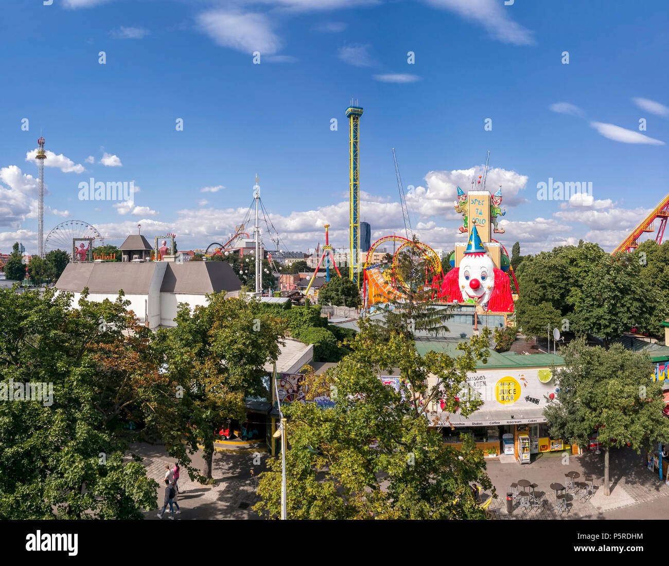 Wien, Österreich - 23. JUNI 2018: Der Wurstelprater Wien Vergnügungspark und Abschnitt der 