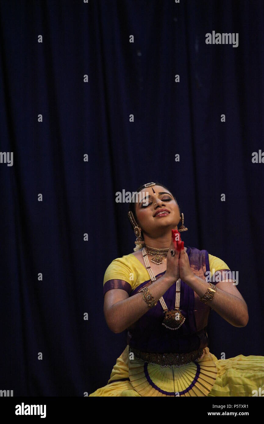 Bharathya natyam ist einer der klassischen Tanzformen Indiens von der Staat Tamil Nadu. Beliebt ist es nicht nur in Indien, sondern in der ganzen Welt Stockfoto