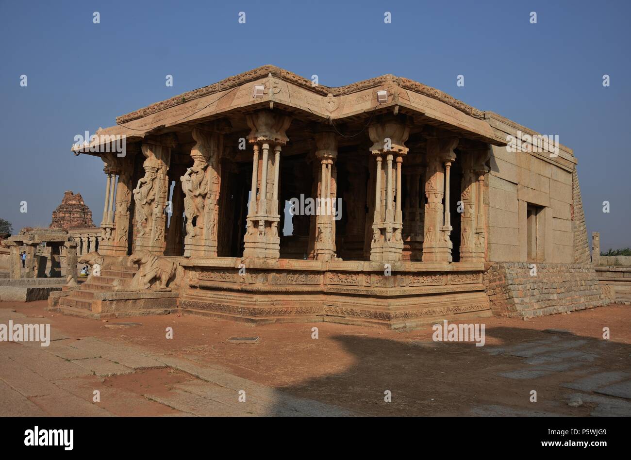 Kalyana Mandapa von Vijaya Vitthala Temple, Hampi - Karnataka. Stockfoto