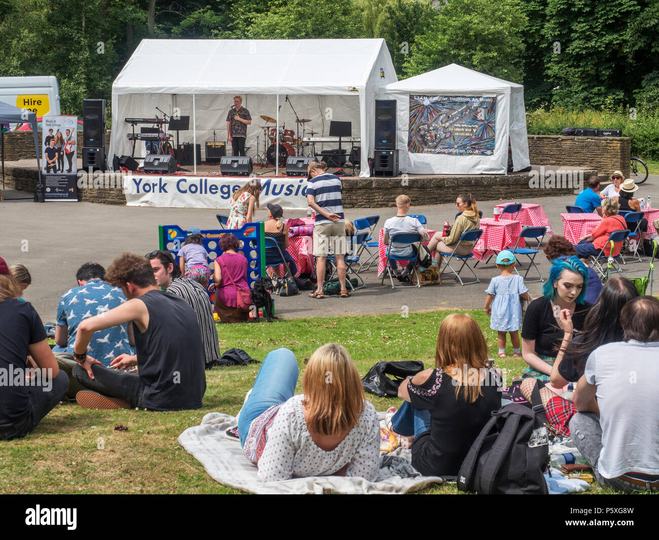 Sommer klingt im Park vom 23. Juni 2018 Music Event von York College in Parks Rowntree York Yorkshire England Stockfoto
