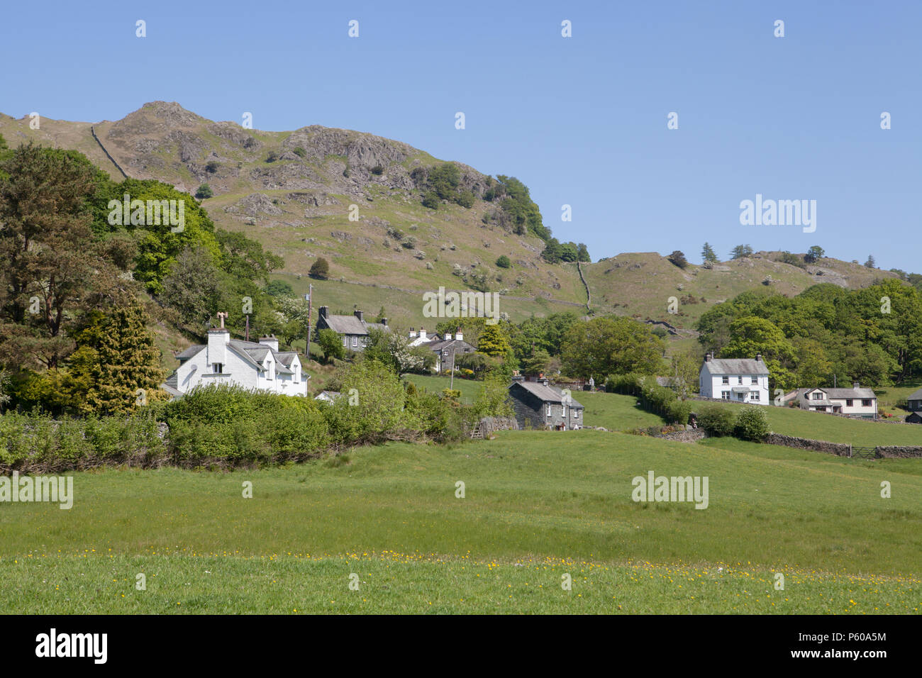 Der Weiler von Little Langdale in der langdale Valley des englischen Lake District Stockfoto