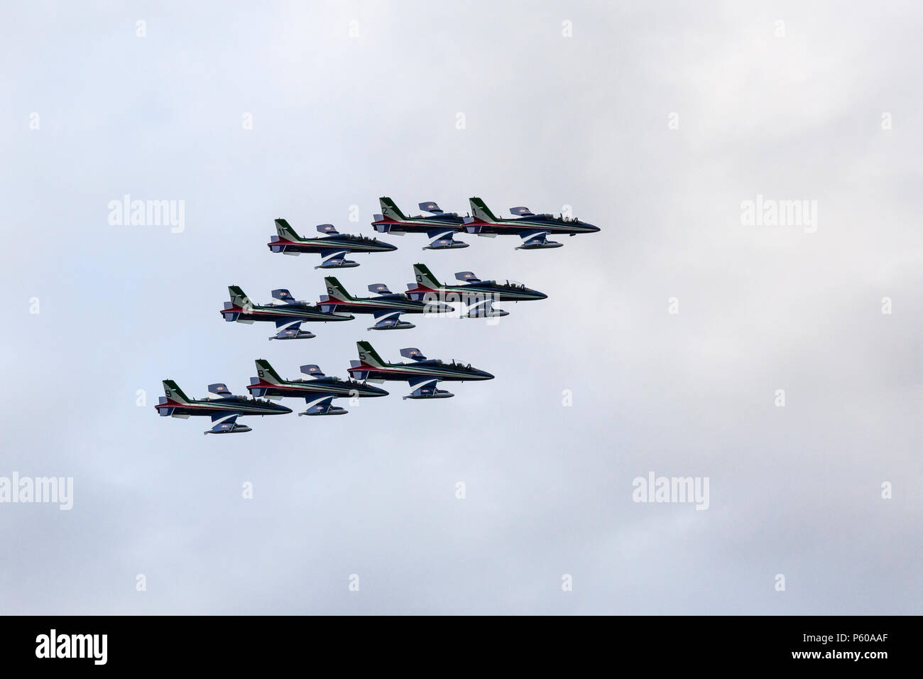 Frecce Tricolori, die italienische nationale Kunstflug Team, Venedig, Venetien, Italien am Jahrestag von 1918 Kampf der Sonnenwende und Tod von Francesc Stockfoto