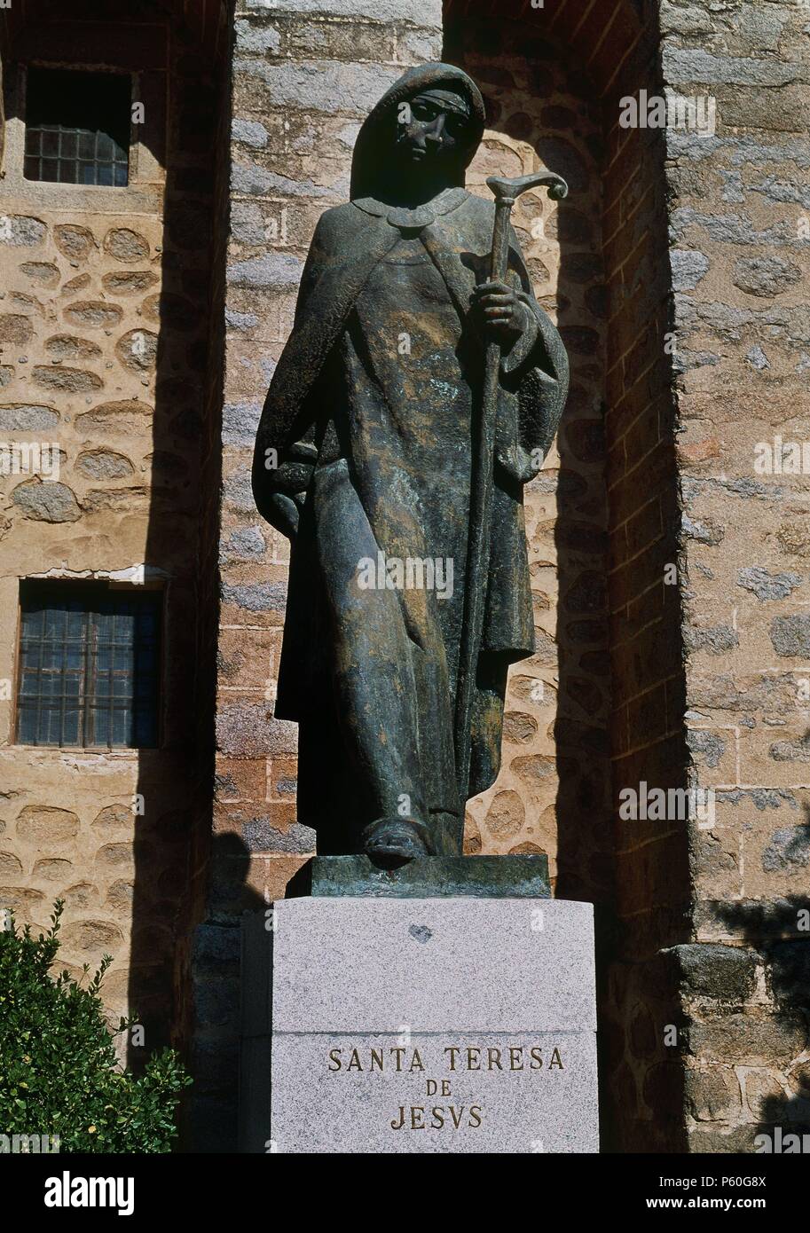 STA TERESA DE JESUS MONUMENTO. Lage Convento de la Encarnación