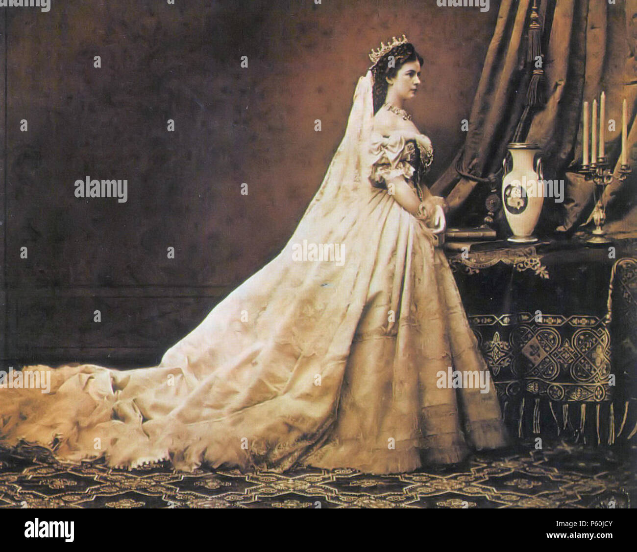 N/A. Englisch: Kaiserin Elisabeth von Österreich in ungarischen Krönung Kleid Magyar: Erzsébet királyné. 1867. N/A 524 Erzsebet Kiralyne foto Rabending Stockfoto
